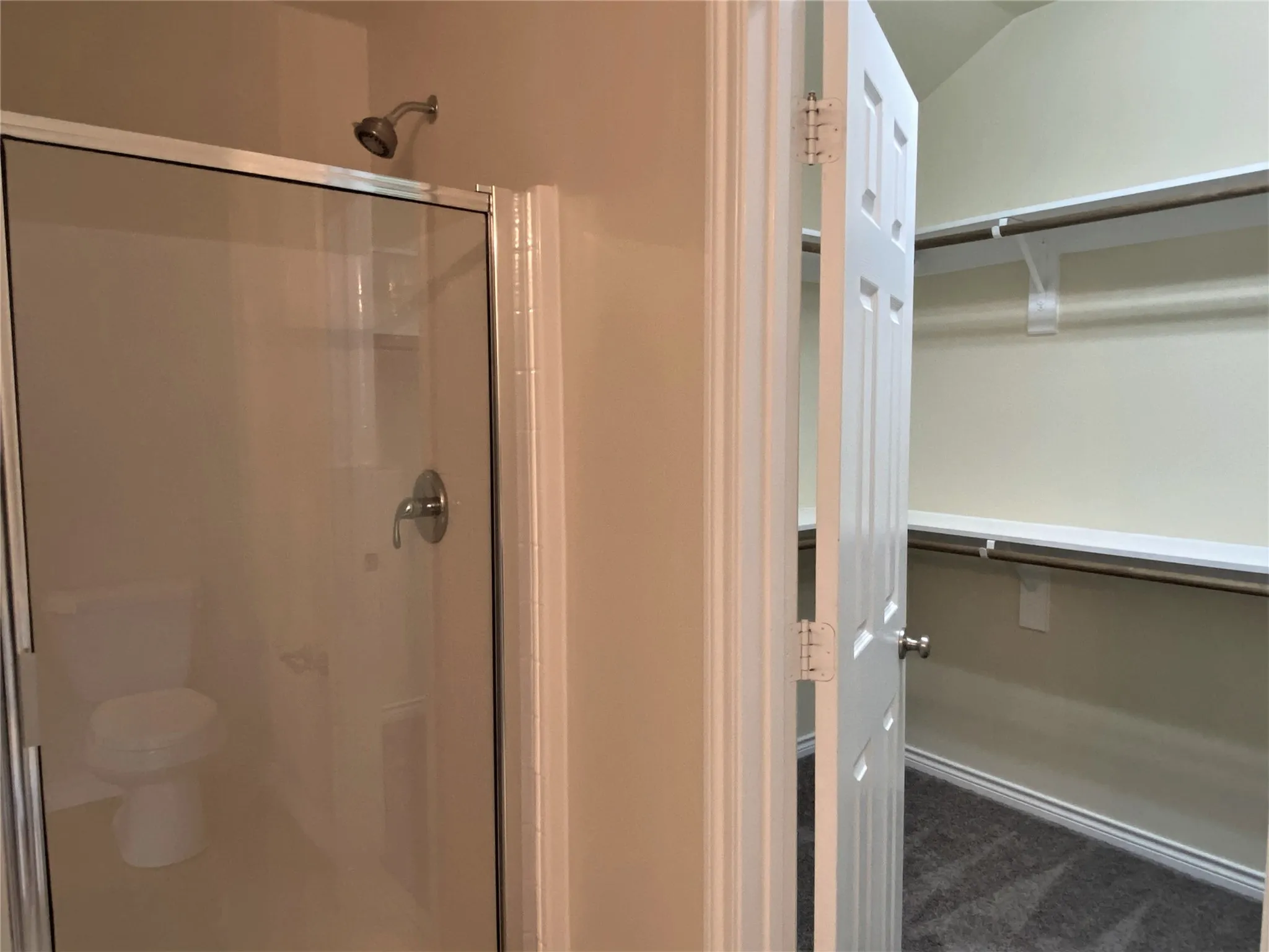 Single Family Residence For Rent in Denton County , 247 Pine Crest Drive, Justin, Texas 76247, 3 Bedroom, 2 Bathroom, 2 Garage spaces, 1,512 Sqft, built in 2012, mls#21409345, Real Estate Agent in Justin, Homes For Rent in Denton county, Homes For Rent in Justin, Realtor in Justin Texas, Real Estate Brokerage Independent Realty Texas, Luminita Cordes Realtor