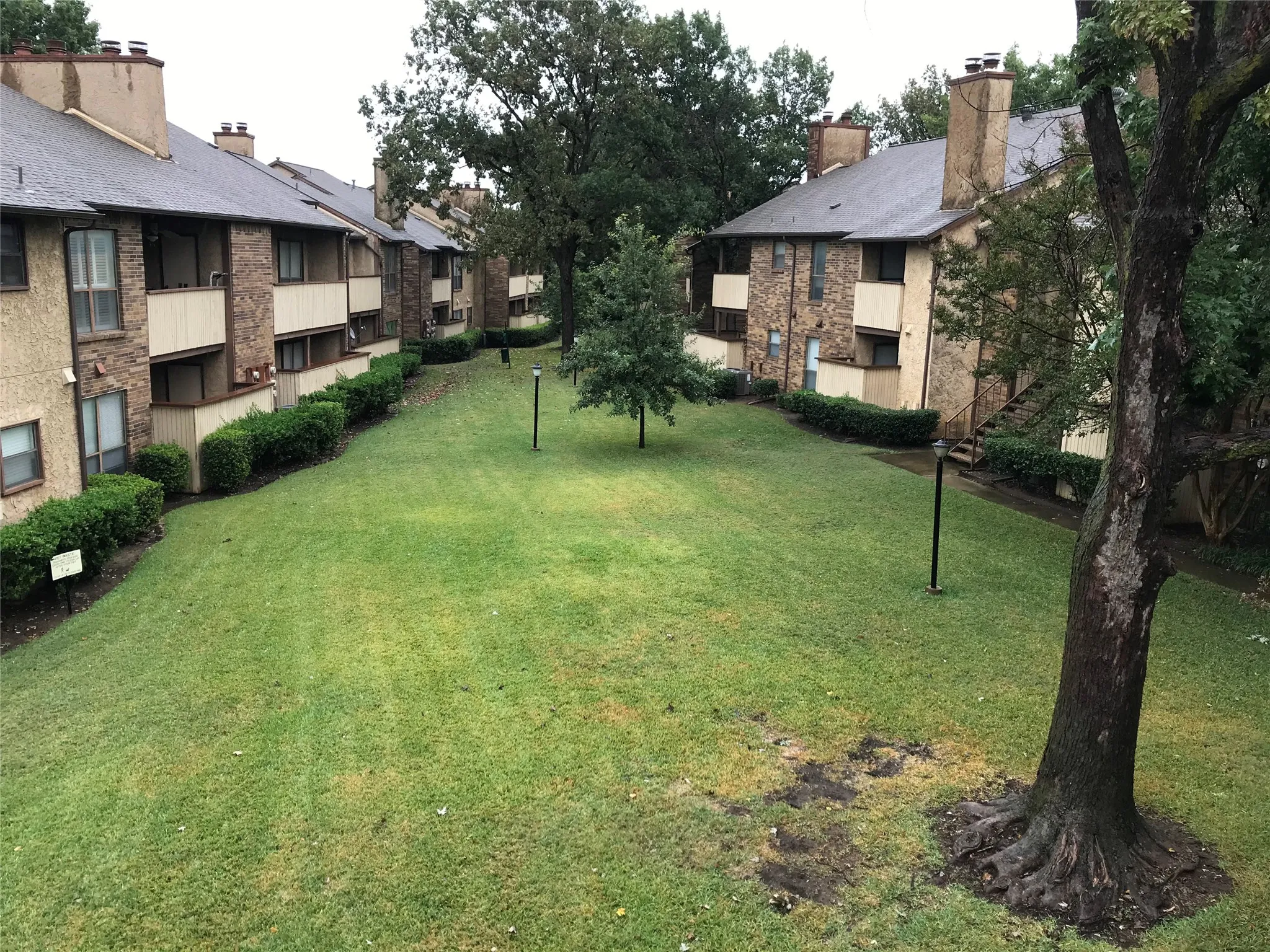 Condominium For Rent in Tarrant County , 1101 Calico Lane 1420, Arlington, Texas 76011, 1 Bedroom, 1 Bathroom, Garage spaces, 792 Sqft, built in 1981, mls#21409373, Real Estate Agent in Arlington, Homes For Rent in Tarrant county, Homes For Rent in Arlington, Realtor in Arlington Texas, Real Estate Brokerage Independent Realty Texas, Luminita Cordes Realtor