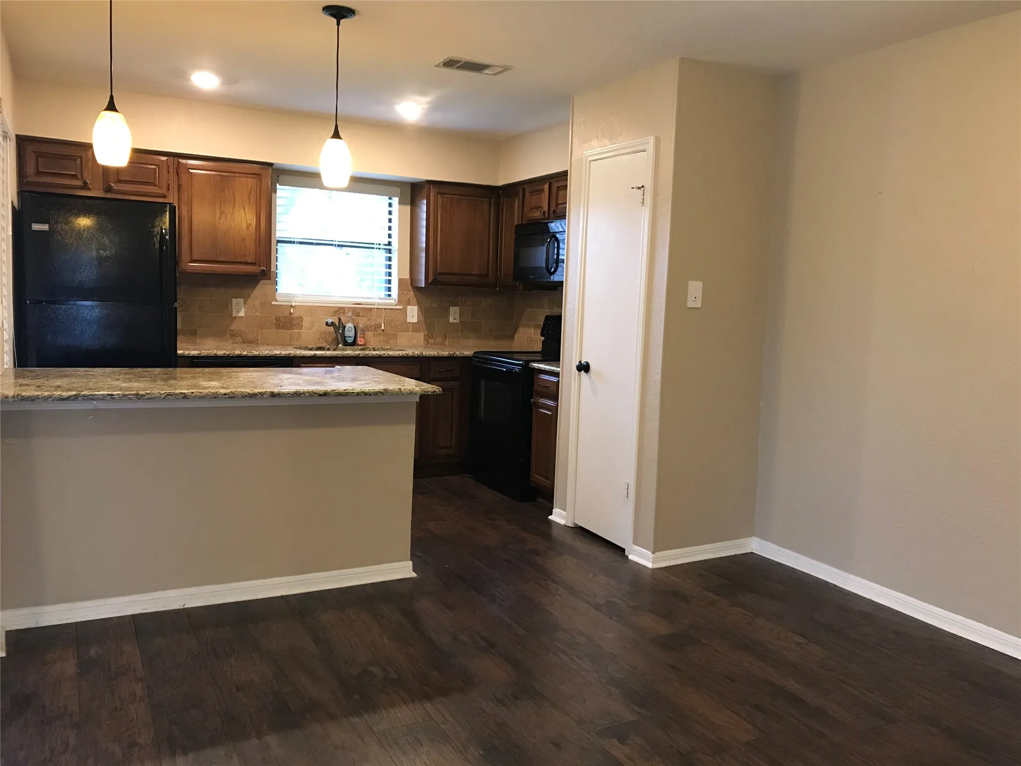 Condominium For Rent