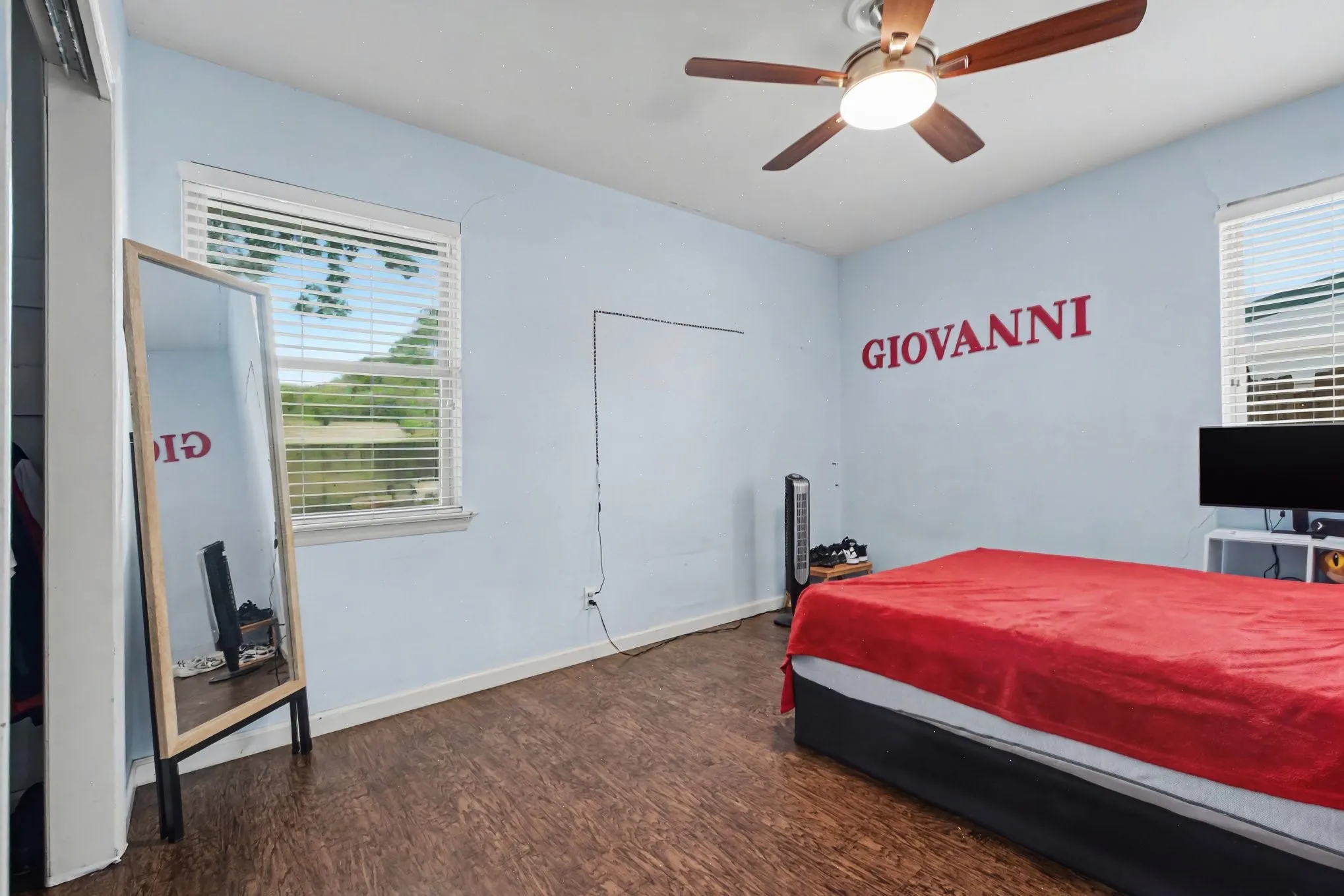 Single Family Residence For Sale in Dallas County , 13650 Pyramid Drive, Farmers Branch, Texas 75234, 3 Bedroom, 2 Bathroom, Garage spaces, 1,352 Sqft, built in 1957, mls#21374802, Real Estate Agent in Farmers Branch, Homes For Sale in Dallas county, Homes For Sale in Farmers Branch, Realtor in Farmers Branch Texas, Real Estate Brokerage Independent Realty Texas, Luminita Cordes Realtor