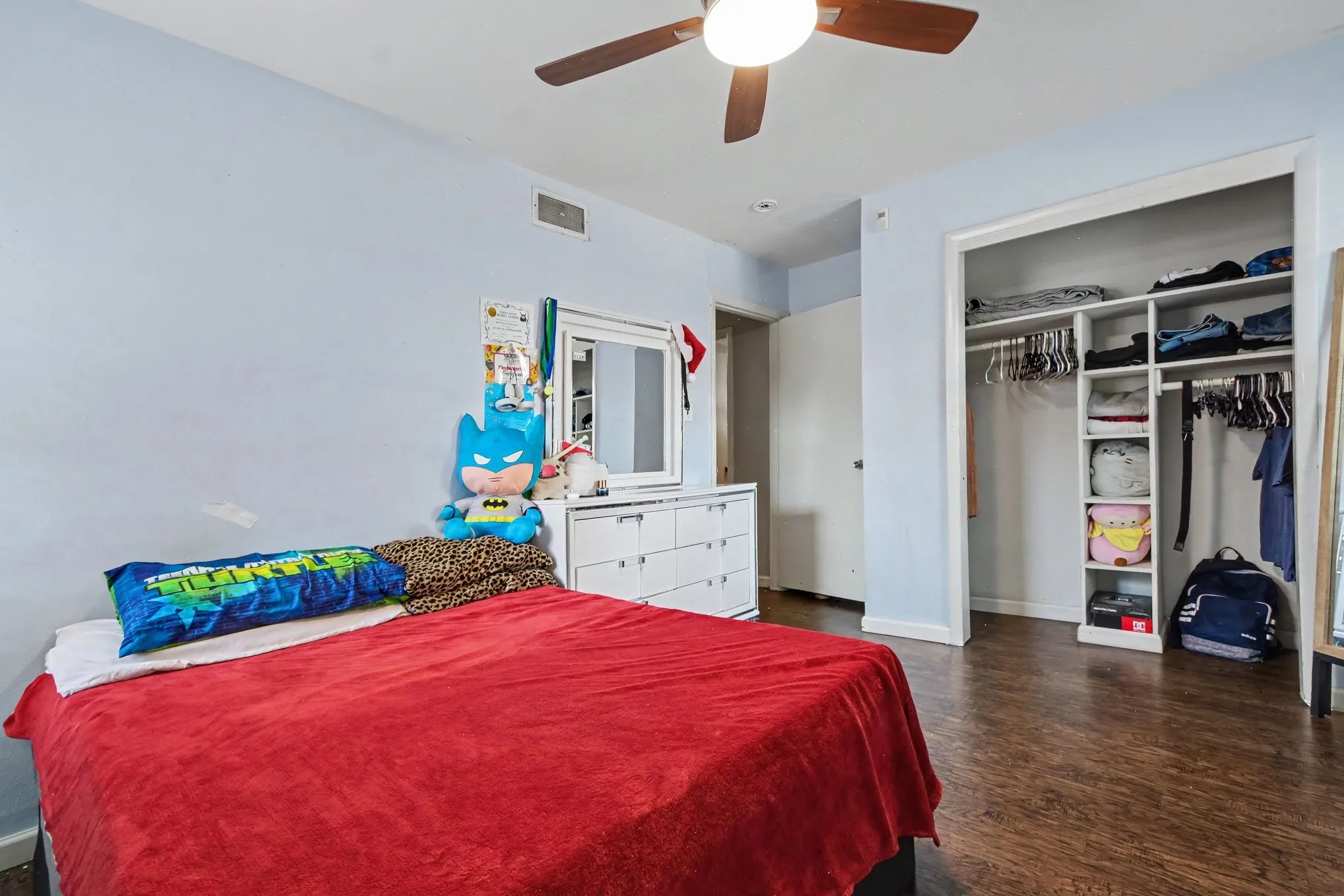 Single Family Residence For Sale in Dallas County , 13650 Pyramid Drive, Farmers Branch, Texas 75234, 3 Bedroom, 2 Bathroom, Garage spaces, 1,352 Sqft, built in 1957, mls#21374802, Real Estate Agent in Farmers Branch, Homes For Sale in Dallas county, Homes For Sale in Farmers Branch, Realtor in Farmers Branch Texas, Real Estate Brokerage Independent Realty Texas, Luminita Cordes Realtor