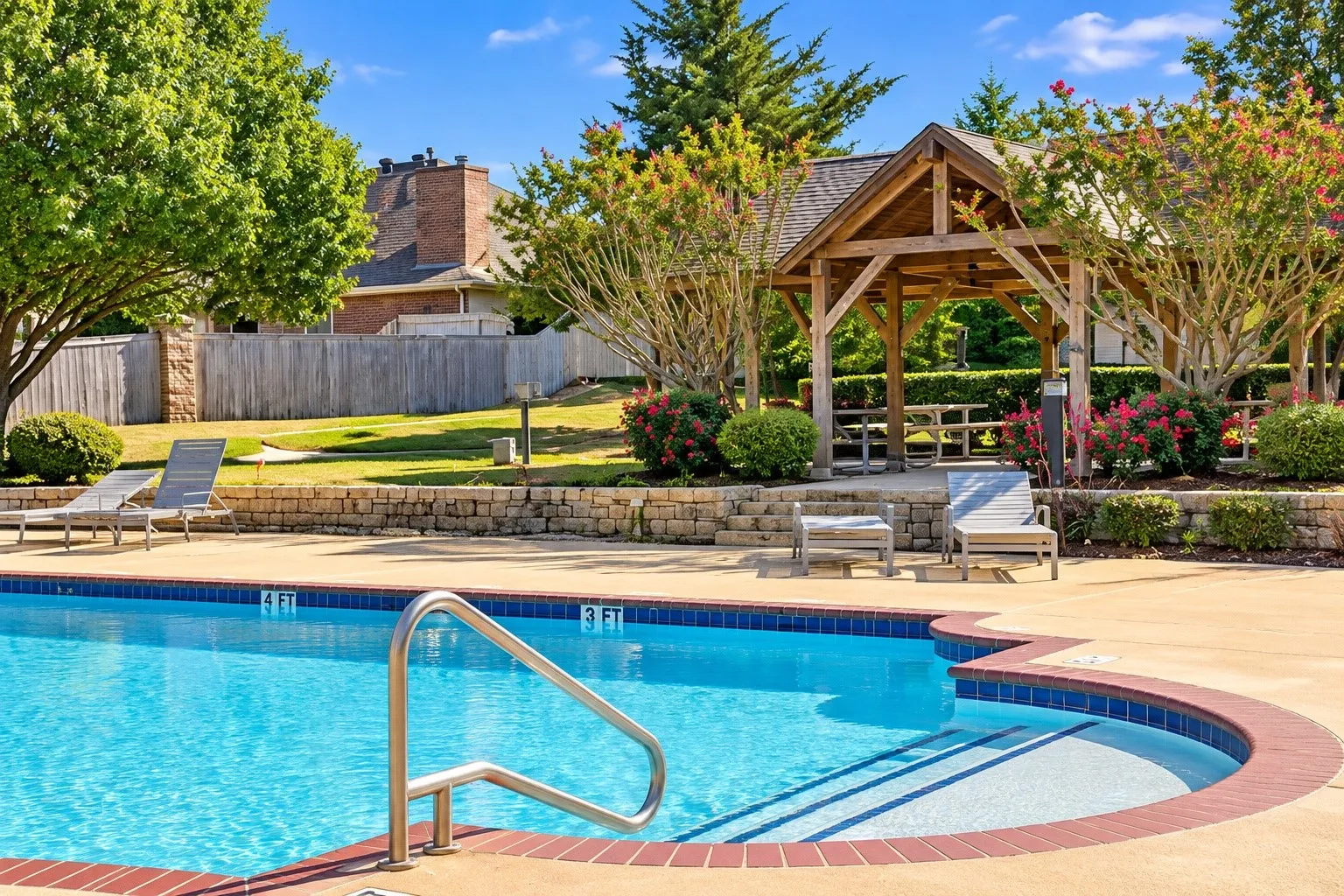 Single Family Residence For Rent in Tarrant County , 1701 Chatham Lane, Keller, Texas 76248, 4 Bedroom, 3 Bathroom, 2 Garage spaces, 2,456 Sqft, built in 2002, mls#21404191, Real Estate Agent in Keller, Homes For Rent in Tarrant county, Homes For Rent in Keller, Realtor in Keller Texas, Real Estate Brokerage Independent Realty Texas, Luminita Cordes Realtor