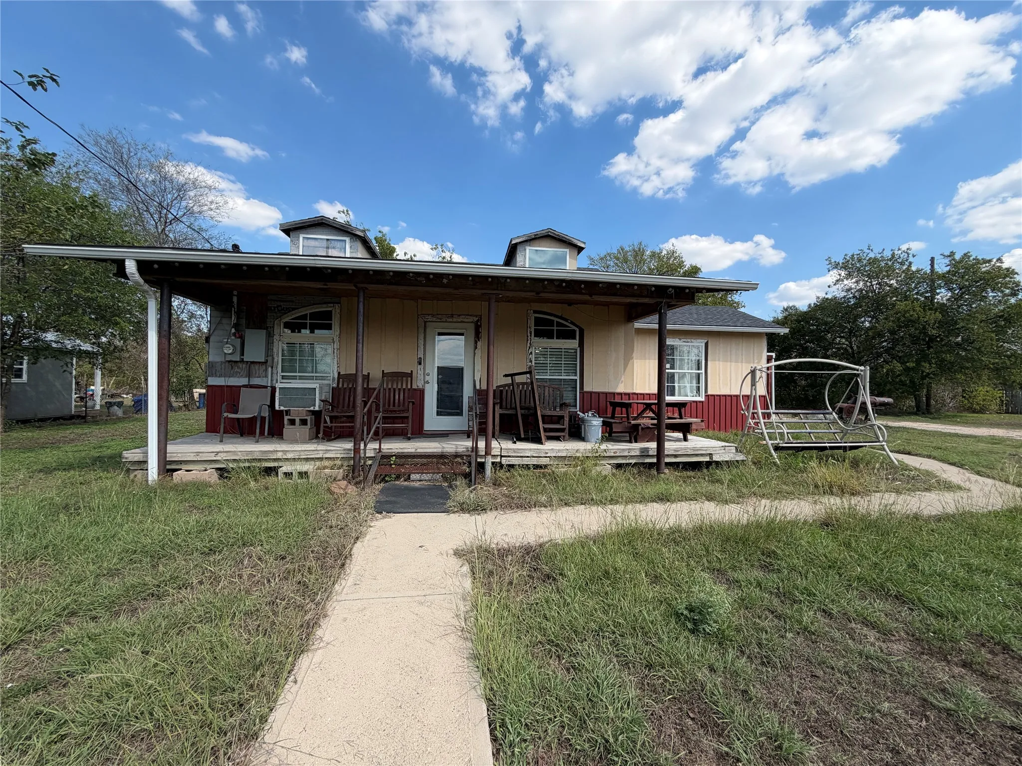 Covered front porch with wood columns
