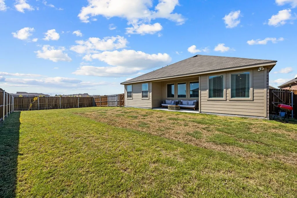 Single Family Residence For Sale in Collin County , 5127 Penrose Drive, Princeton, Texas 75407, 4 Bedroom, 3 Bathroom, 2 Garage spaces, 2,347 Sqft, built in 2023, mls#21401515, Real Estate Agent in Princeton, Homes For Sale in Collin county, Homes For Sale in Princeton, Realtor in Princeton Texas, Real Estate Brokerage Independent Realty Texas, Luminita Cordes Realtor