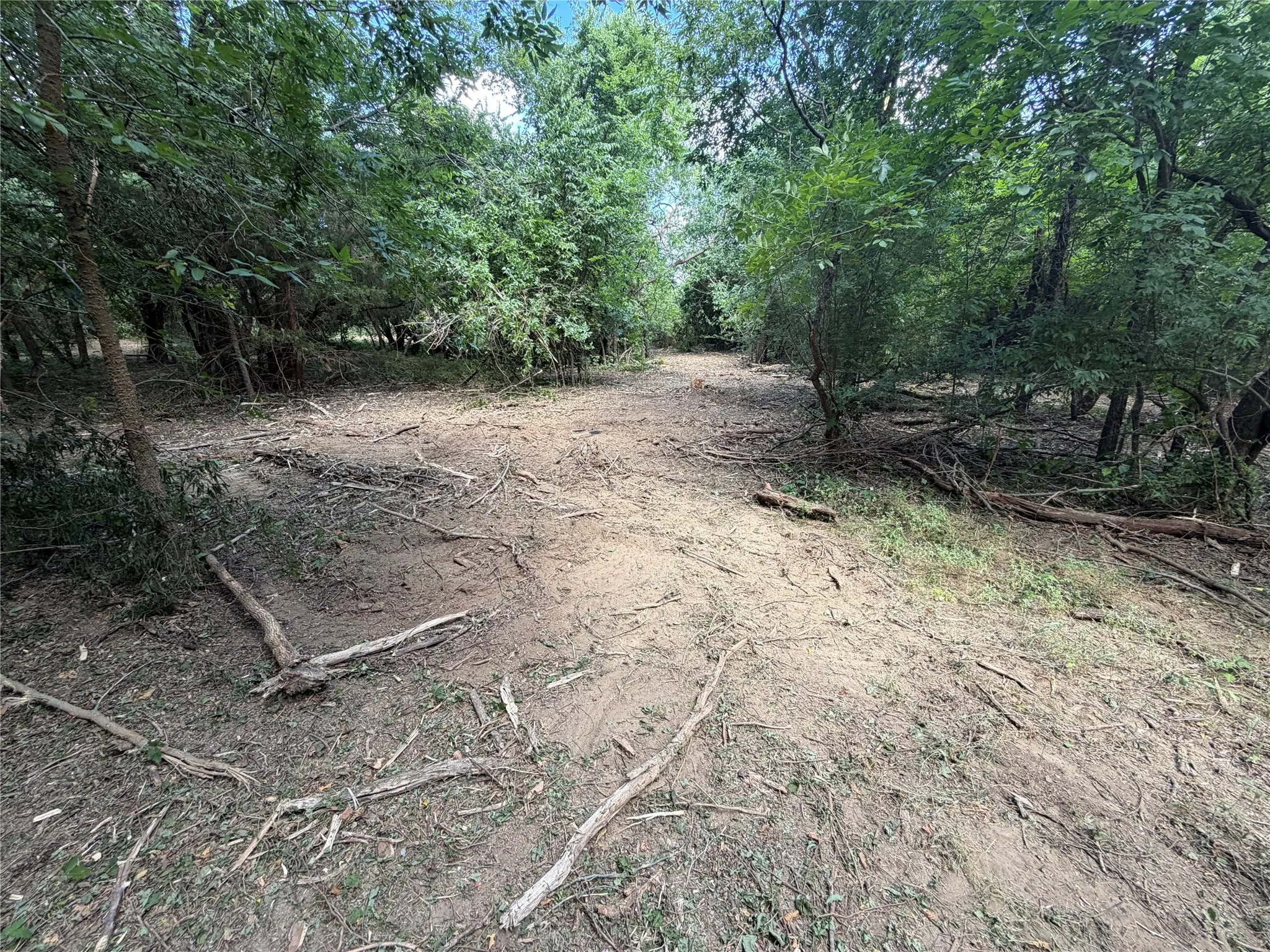 Unimproved Land For Sale in Ellis County , TBD Sandswitch Road, Ennis, Texas 75119, 0, 0, Garage spaces, 0 Sqft, built in 0, mls#21409436, Real Estate Agent in Ennis, Homes For Sale in Ellis county, Homes For Sale in Ennis, Realtor in Ennis Texas, Real Estate Brokerage Independent Realty Texas, Luminita Cordes Realtor