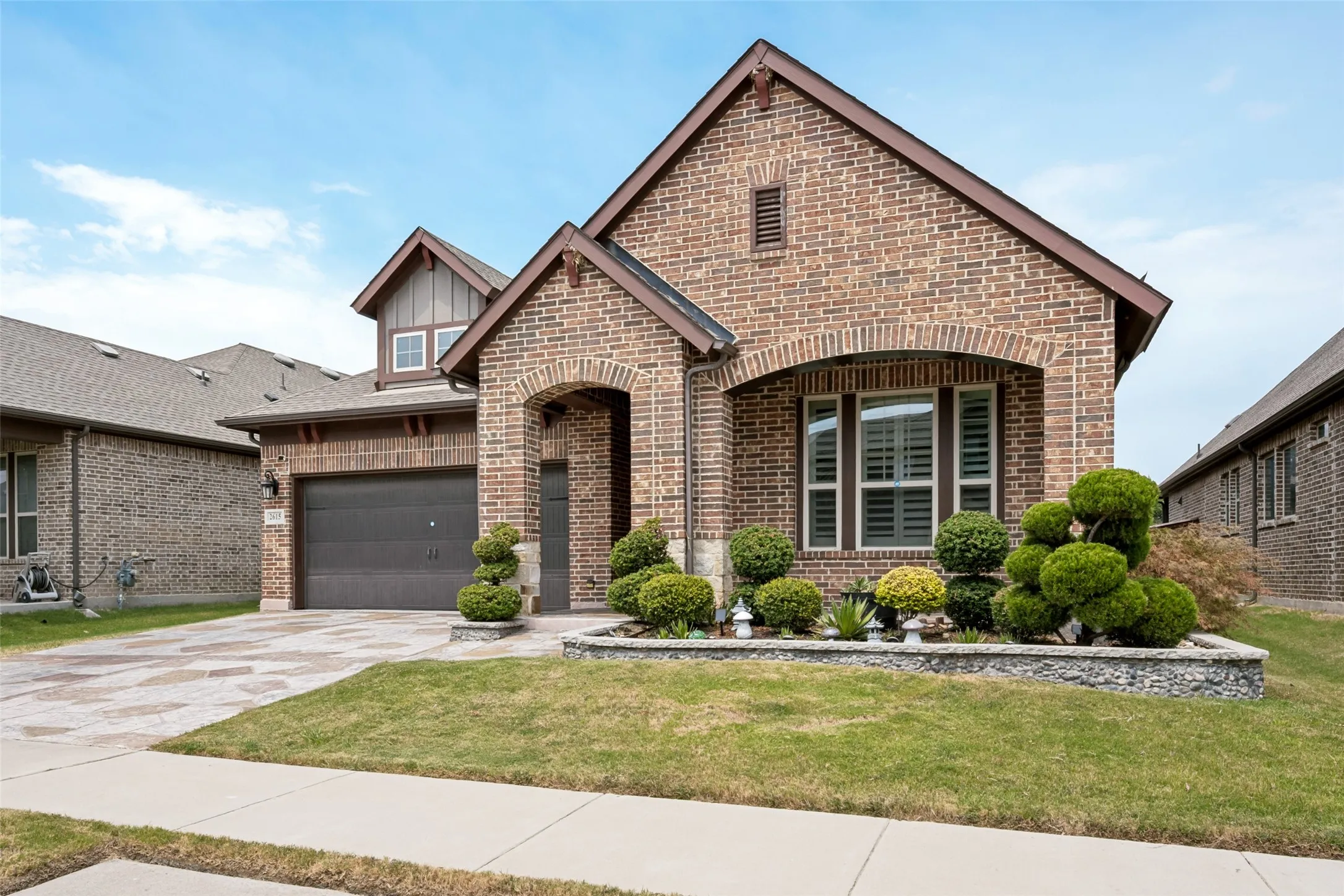 Single Family Residence For Rent
