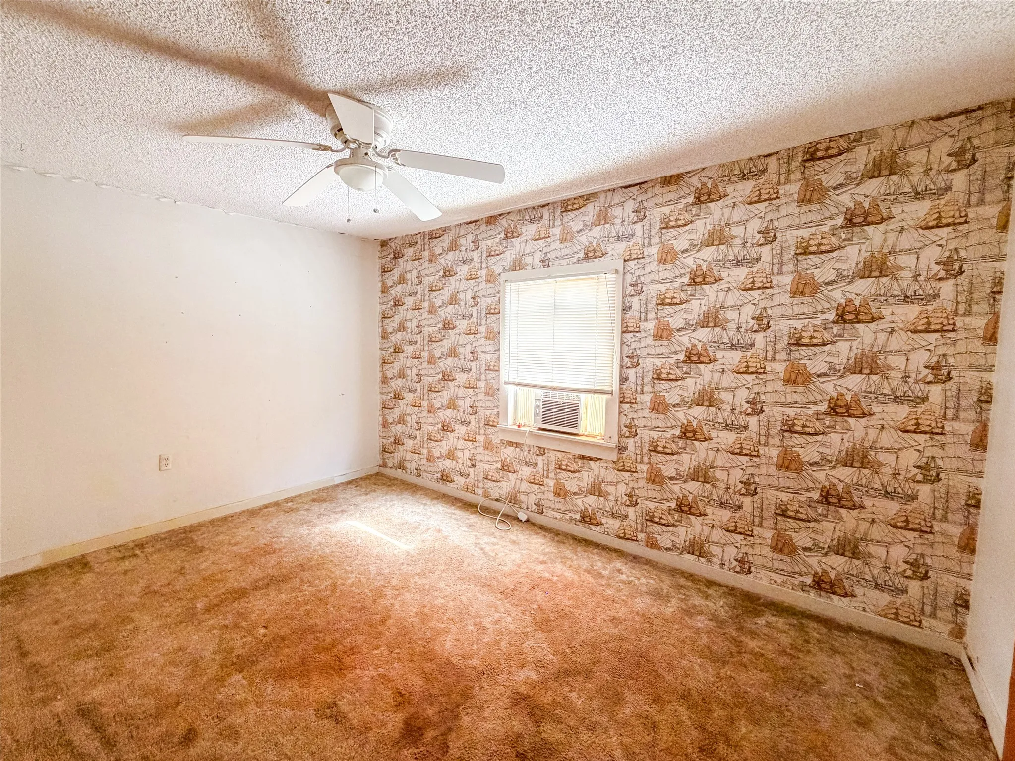 Single Family Residence For Sale in Haskell County , 1401 N Avenue K, Haskell, Texas 79521, 3 Bedroom, 1 Bathroom, Garage spaces, 1,552 Sqft, built in 1950, mls#21404099, Real Estate Agent in Haskell, Homes For Sale in Haskell county, Homes For Sale in Haskell, Realtor in Haskell Texas, Real Estate Brokerage Independent Realty Texas, Luminita Cordes Realtor