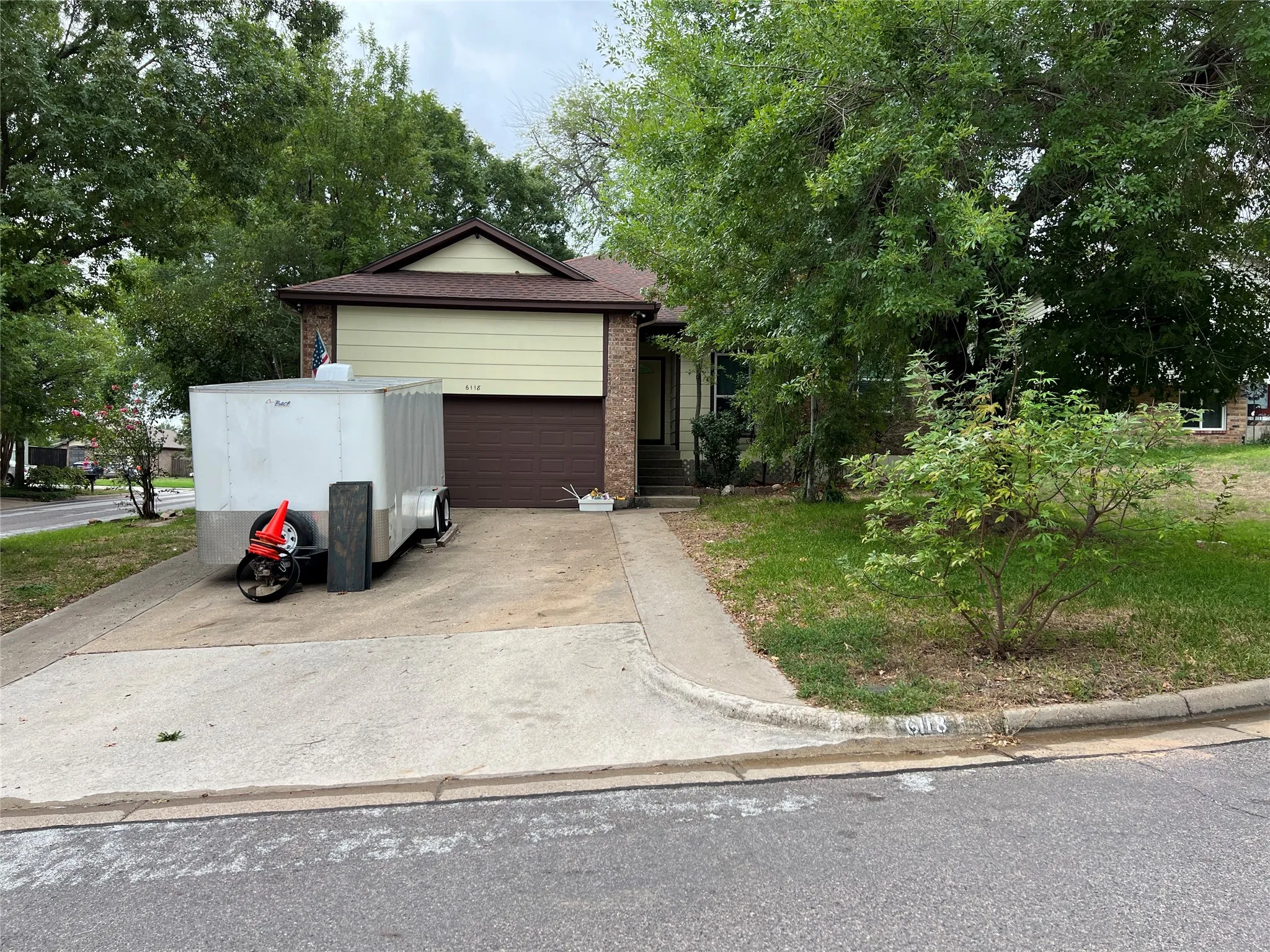 Single Family Residence For Sale