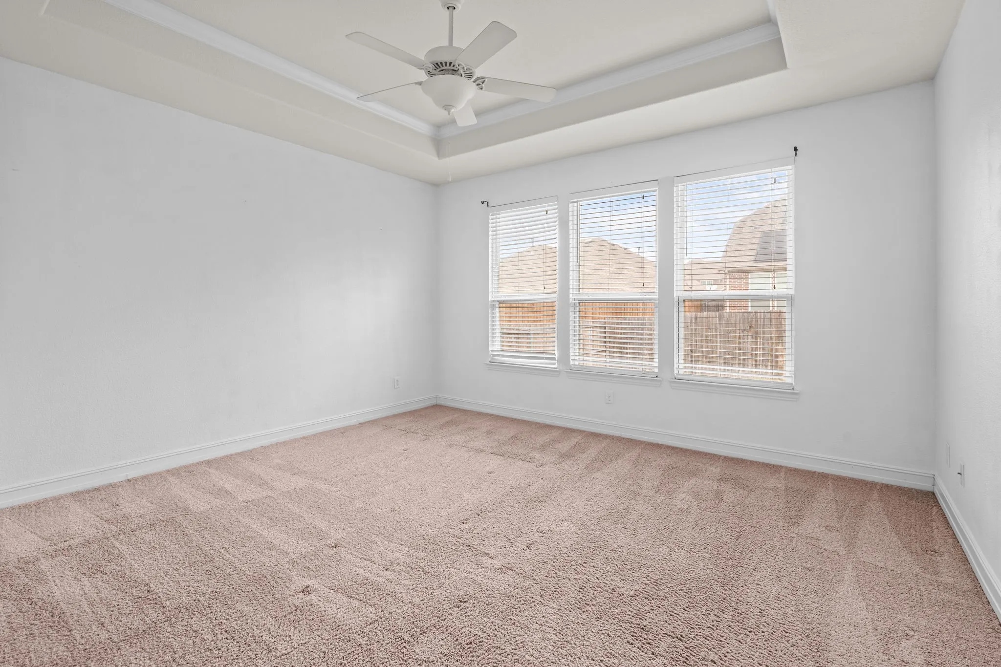 Single Family Residence For Rent in Tarrant County , 1929 Brahorn Lane, Fort Worth, Texas 76131, 4 Bedroom, 4 Bathroom, 3 Garage spaces, 3,474 Sqft, built in 2016, mls#21393806, Real Estate Agent in Fort Worth, Homes For Rent in Tarrant county, Homes For Rent in Fort Worth, Realtor in Fort Worth Texas, Real Estate Brokerage Independent Realty Texas, Luminita Cordes Realtor
