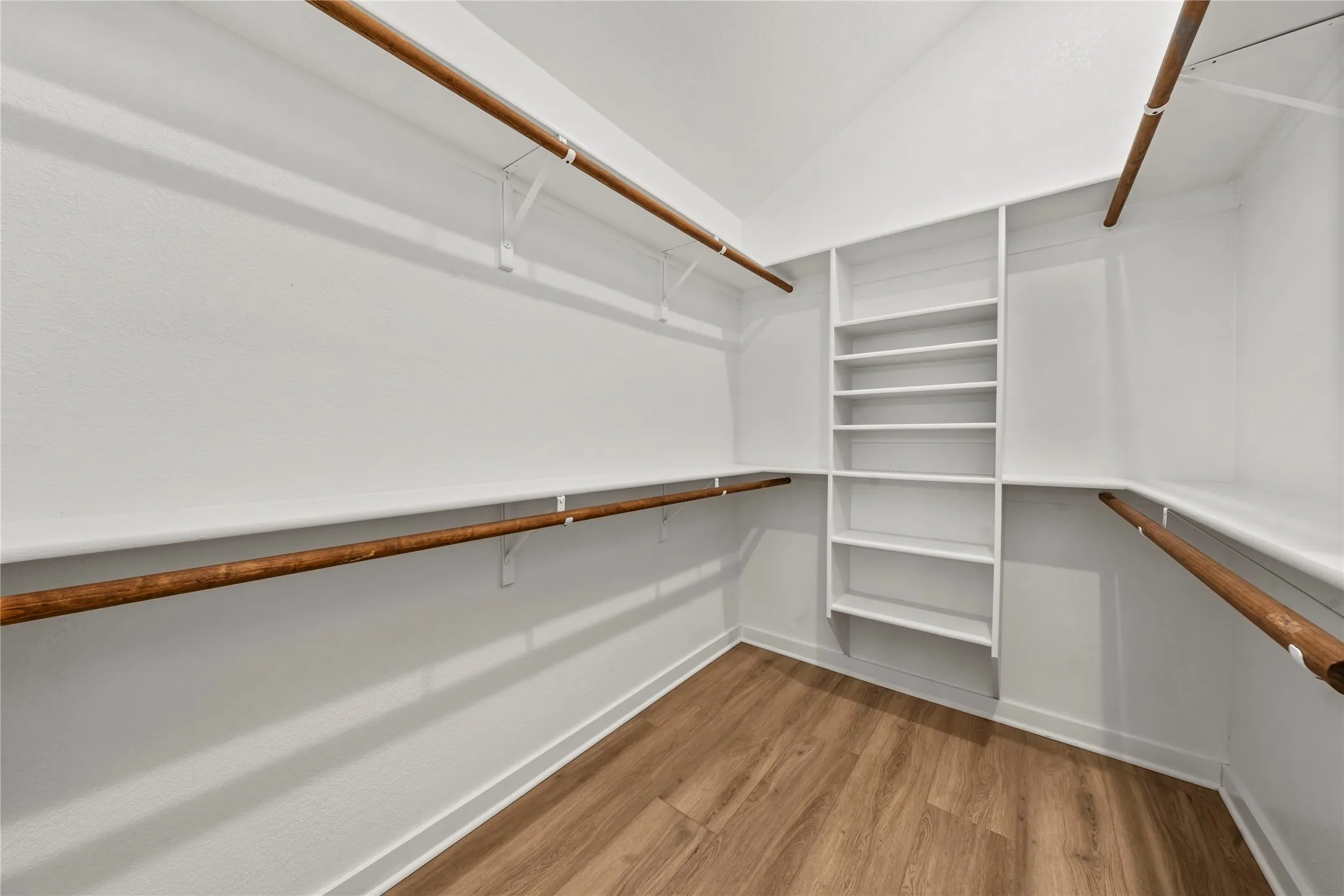 Single Family Residence For Sale in Mc Lennan County , 3108 Gilchrist Drive, Waco, Texas 76655, 4 Bedroom, 2 Bathroom, 3 Garage spaces, 1,877 Sqft, built in 2018, mls#21399964, Real Estate Agent in Waco, Homes For Sale in Mc Lennan county, Homes For Sale in Waco, Realtor in Waco Texas, Real Estate Brokerage Independent Realty Texas, Luminita Cordes Realtor