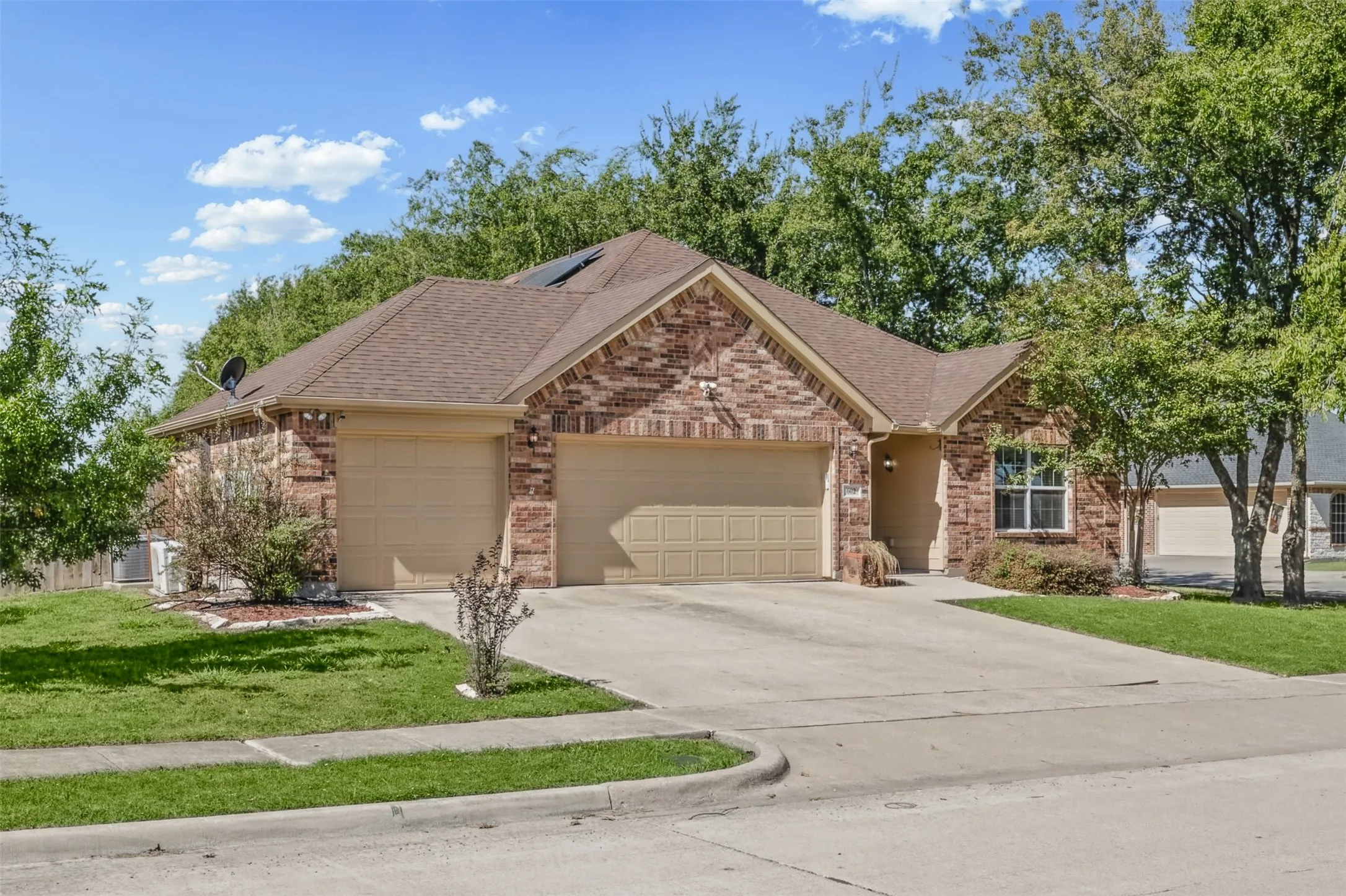Single Family Residence For Sale