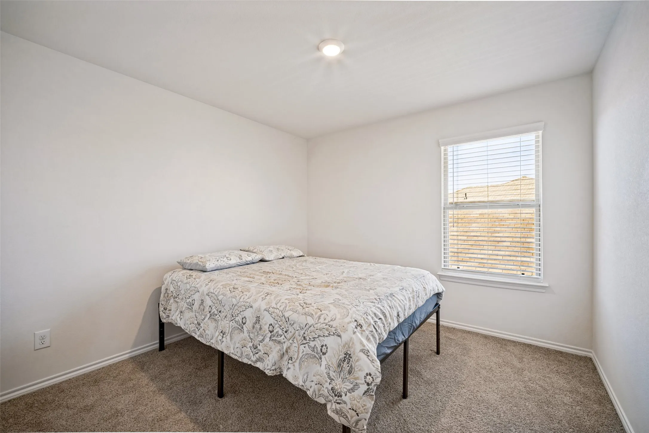 Single Family Residence For Sale in Kaufman County , 1603 Novella Avenue, Crandall, Texas 75114, 4 Bedroom, 3 Bathroom, 2 Garage spaces, 2,133 Sqft, built in 2023, mls#21406636, Real Estate Agent in Crandall, Homes For Sale in Kaufman county, Homes For Sale in Crandall, Realtor in Crandall Texas, Real Estate Brokerage Independent Realty Texas, Luminita Cordes Realtor
