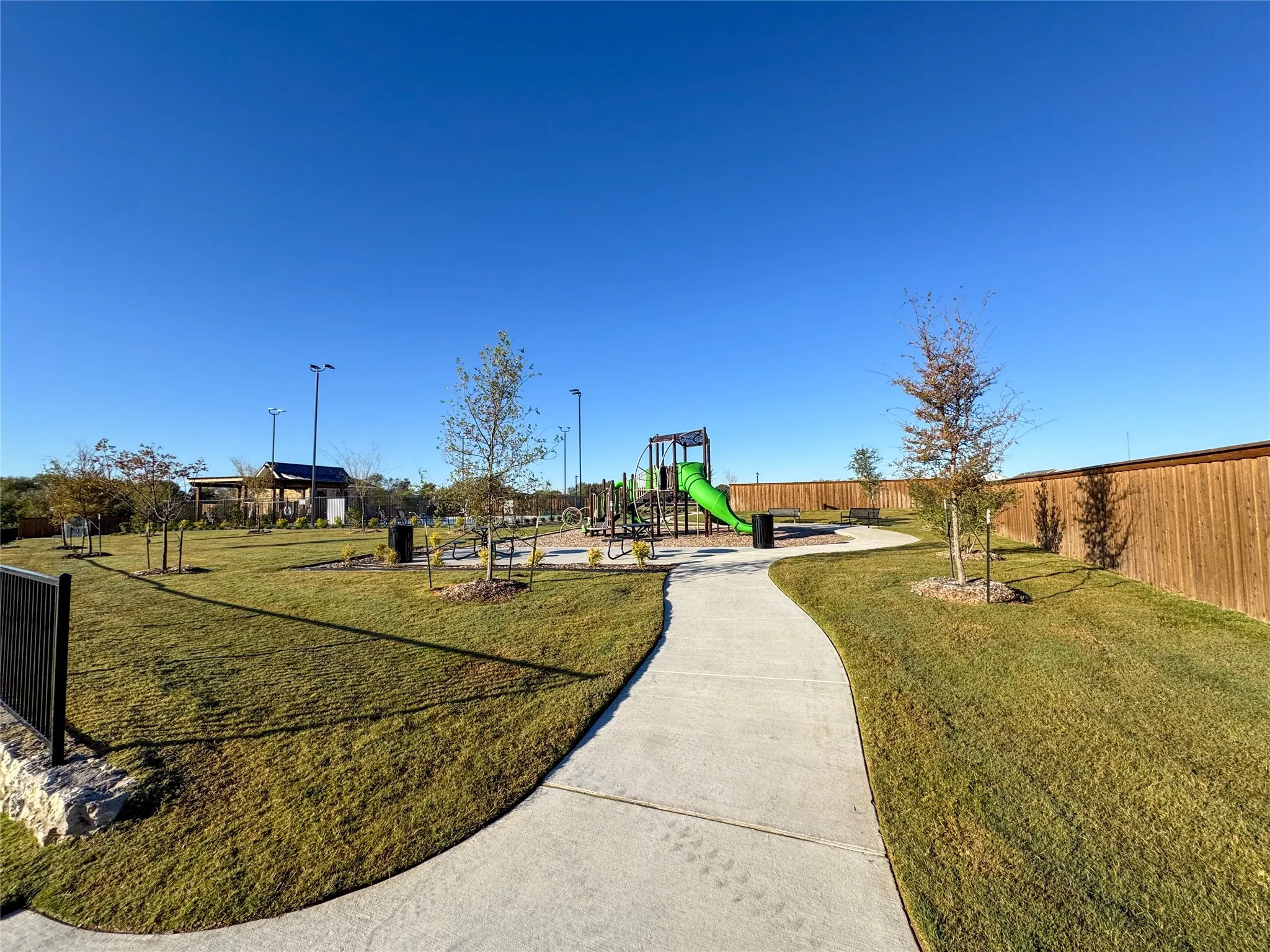 Single Family Residence For Rent in Grayson County , 3915 Selawik Street, Sherman, Texas 75090, 3 Bedroom, 2 Bathroom, 2 Garage spaces, 1,411 Sqft, built in 2025, mls#21409478, Real Estate Agent in Sherman, Homes For Rent in Grayson county, Homes For Rent in Sherman, Realtor in Sherman Texas, Real Estate Brokerage Independent Realty Texas, Luminita Cordes Realtor