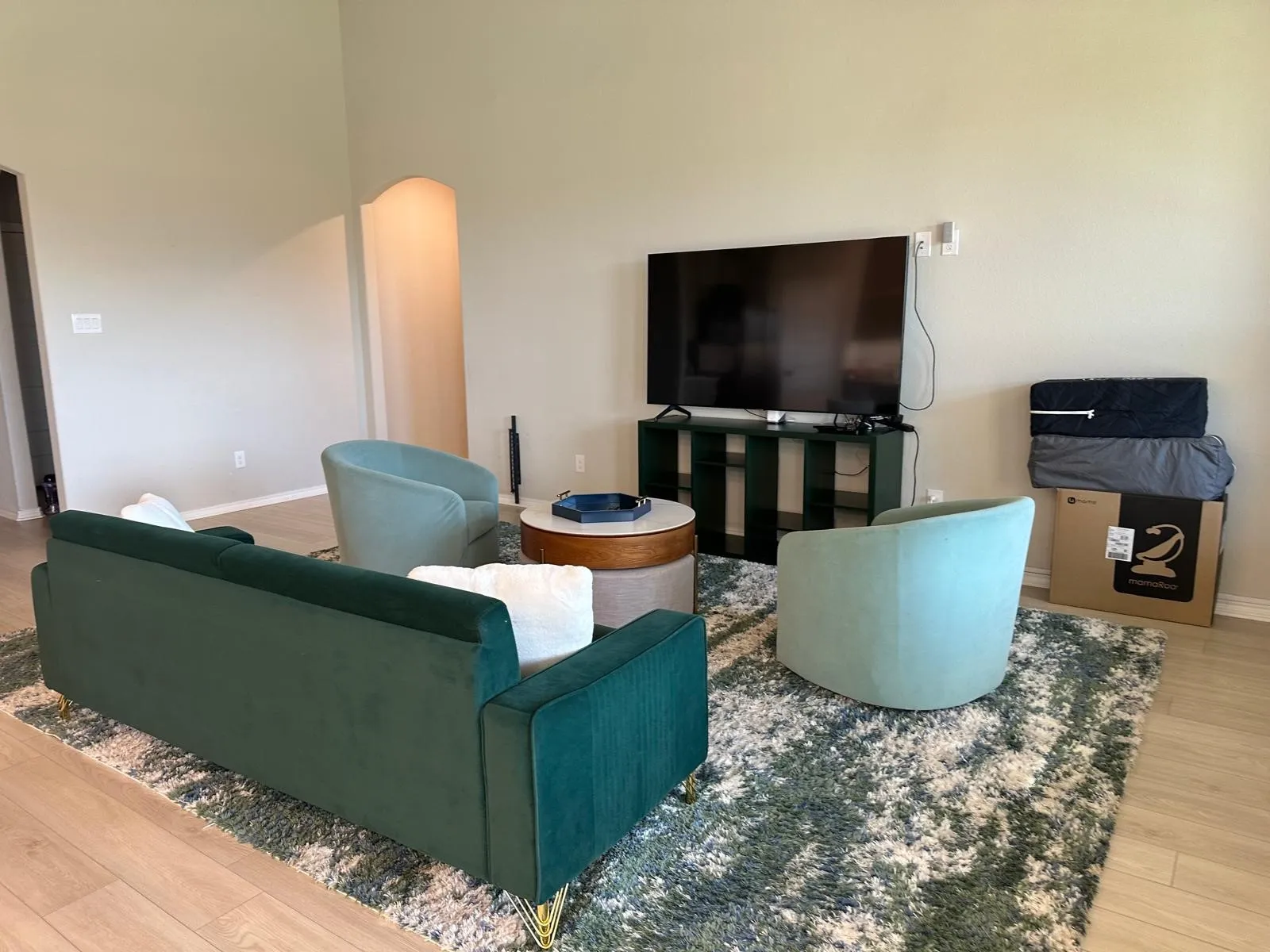 Single Family Residence For Rent in Tarrant County , 705 Mcadoo Drive, Arlington, Texas 76002, 5 Bedroom, 4 Bathroom, 3 Garage spaces, 3,236 Sqft, built in 2022, mls#21409406, Real Estate Agent in Arlington, Homes For Rent in Tarrant county, Homes For Rent in Arlington, Realtor in Arlington Texas, Real Estate Brokerage Independent Realty Texas, Luminita Cordes Realtor