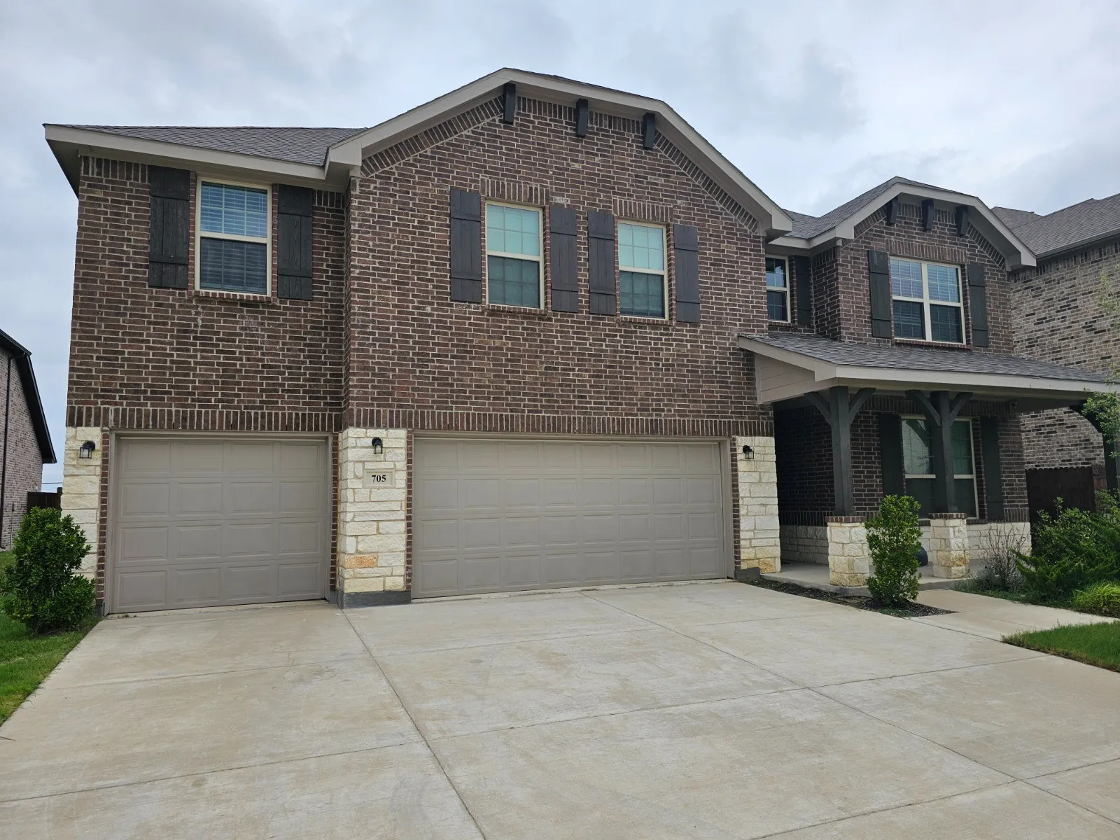 Single Family Residence For Rent
