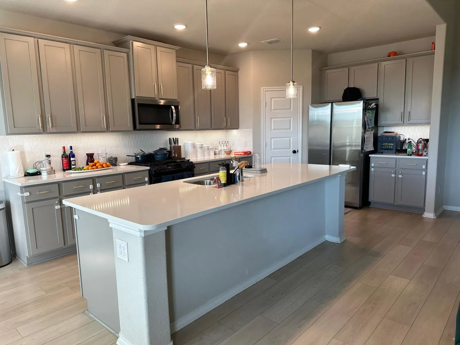 Single Family Residence For Rent in Tarrant County , 705 Mcadoo Drive, Arlington, Texas 76002, 5 Bedroom, 4 Bathroom, 3 Garage spaces, 3,236 Sqft, built in 2022, mls#21409406, Real Estate Agent in Arlington, Homes For Rent in Tarrant county, Homes For Rent in Arlington, Realtor in Arlington Texas, Real Estate Brokerage Independent Realty Texas, Luminita Cordes Realtor