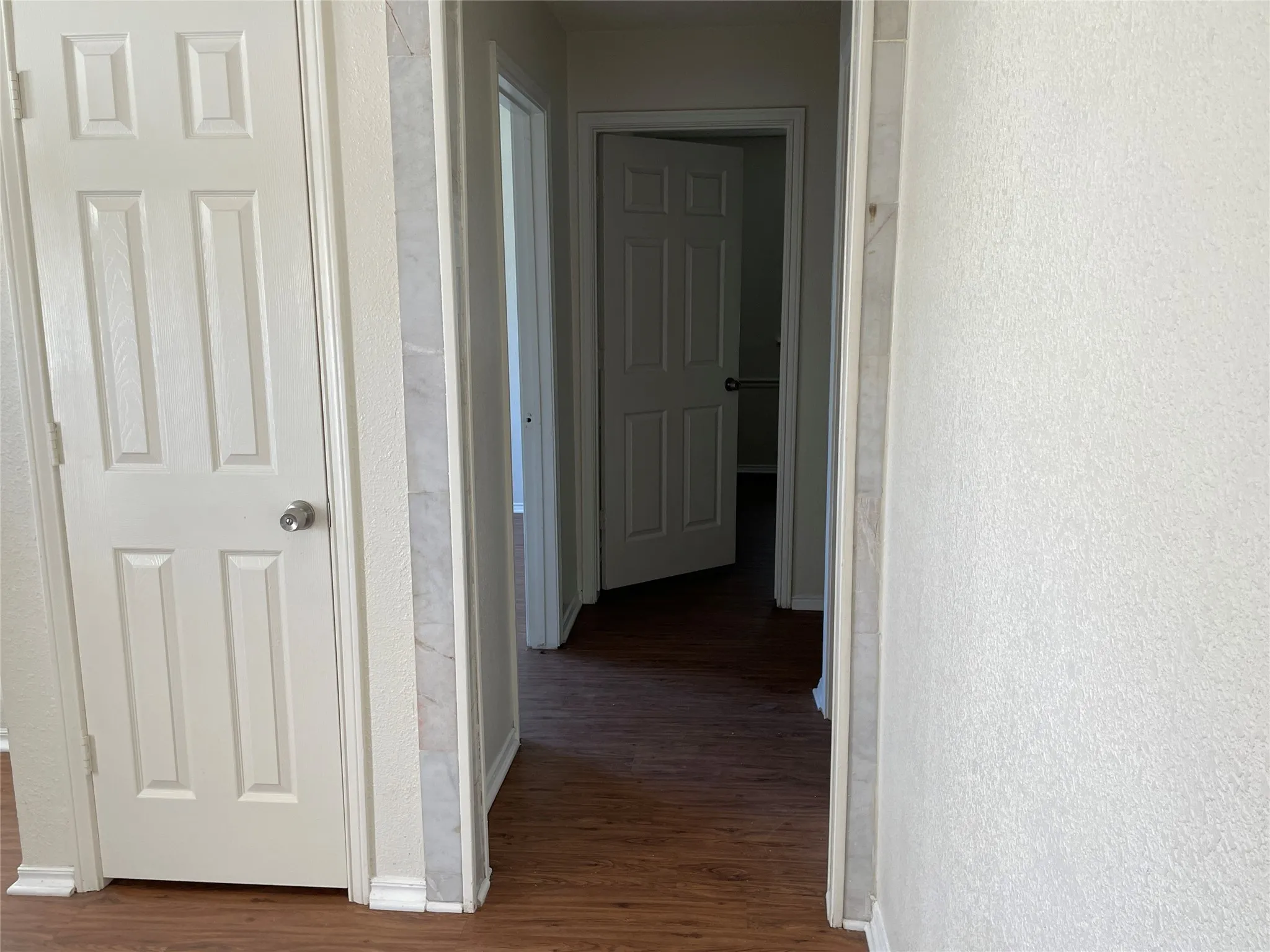 Single Family Residence For Rent in Dallas County , 971 N Brookside Drive, Cedar Hill, Texas 75104, 3 Bedroom, 2 Bathroom, 2 Garage spaces, 1,569 Sqft, built in 1985, mls#21409481, Real Estate Agent in Cedar Hill, Homes For Rent in Dallas county, Homes For Rent in Cedar Hill, Realtor in Cedar Hill Texas, Real Estate Brokerage Independent Realty Texas, Luminita Cordes Realtor