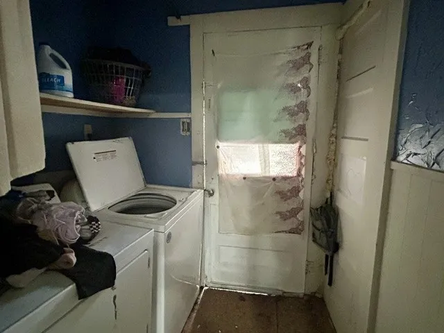 Single Family Residence For Sale in Mc Lennan County , 1609 Baylor Avenue, Waco, Texas 76706, 2 Bedroom, 1 Bathroom, Garage spaces, 840 Sqft, built in 1940, mls#21403783, Real Estate Agent in Waco, Homes For Sale in Mc Lennan county, Homes For Sale in Waco, Realtor in Waco Texas, Real Estate Brokerage Independent Realty Texas, Luminita Cordes Realtor