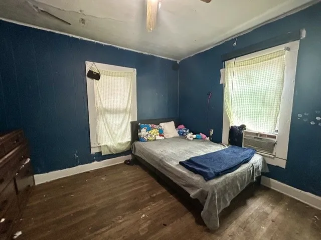 Single Family Residence For Sale in Mc Lennan County , 1609 Baylor Avenue, Waco, Texas 76706, 2 Bedroom, 1 Bathroom, Garage spaces, 840 Sqft, built in 1940, mls#21403783, Real Estate Agent in Waco, Homes For Sale in Mc Lennan county, Homes For Sale in Waco, Realtor in Waco Texas, Real Estate Brokerage Independent Realty Texas, Luminita Cordes Realtor
