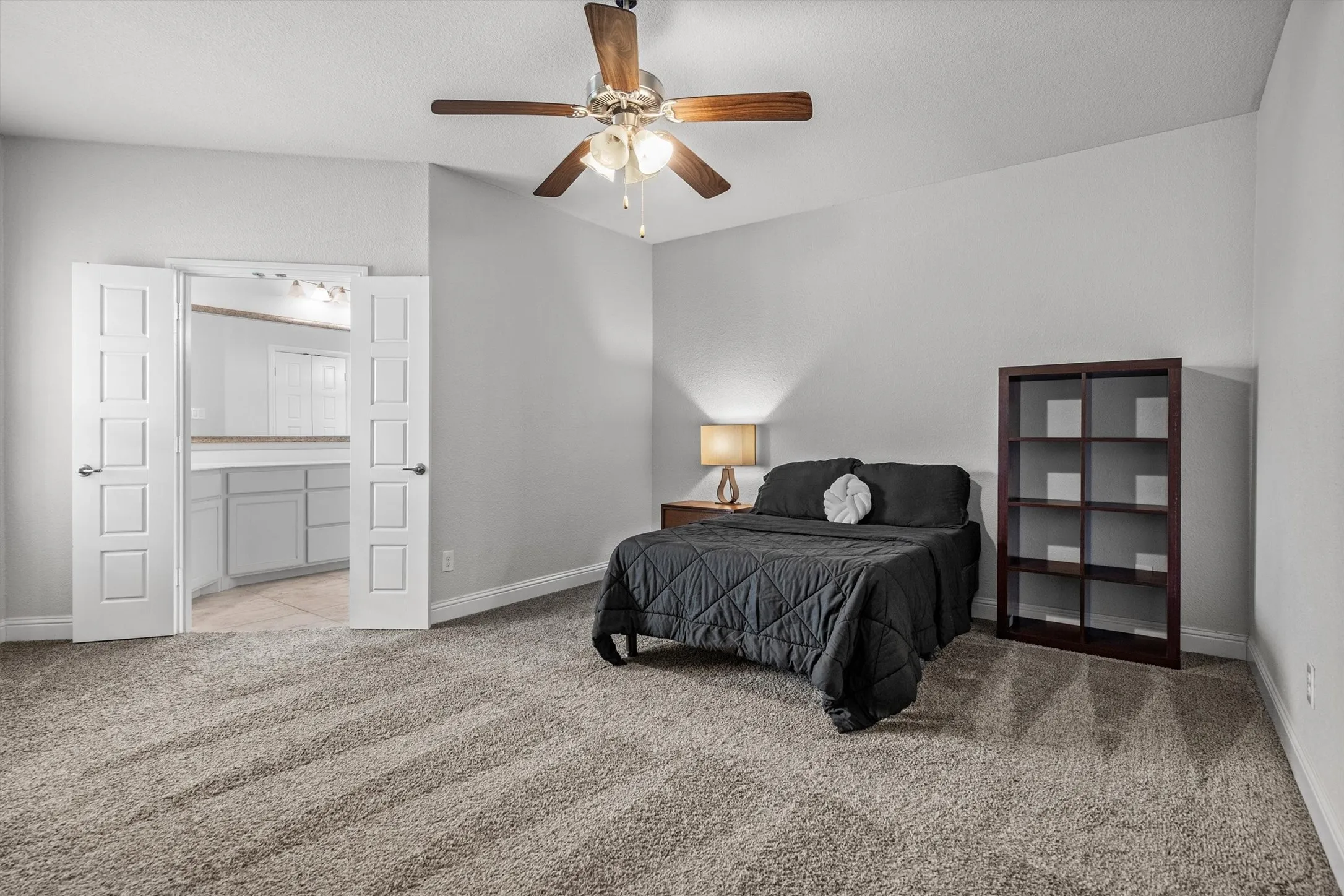 Single Family Residence For Rent in Denton County , 840 Parkside Drive, Argyle, Texas 76226, 4 Bedroom, 4 Bathroom, 2 Garage spaces, 2,686 Sqft, built in 2018, mls#21406727, Real Estate Agent in Argyle, Homes For Rent in Denton county, Homes For Rent in Argyle, Realtor in Argyle Texas, Real Estate Brokerage Independent Realty Texas, Luminita Cordes Realtor