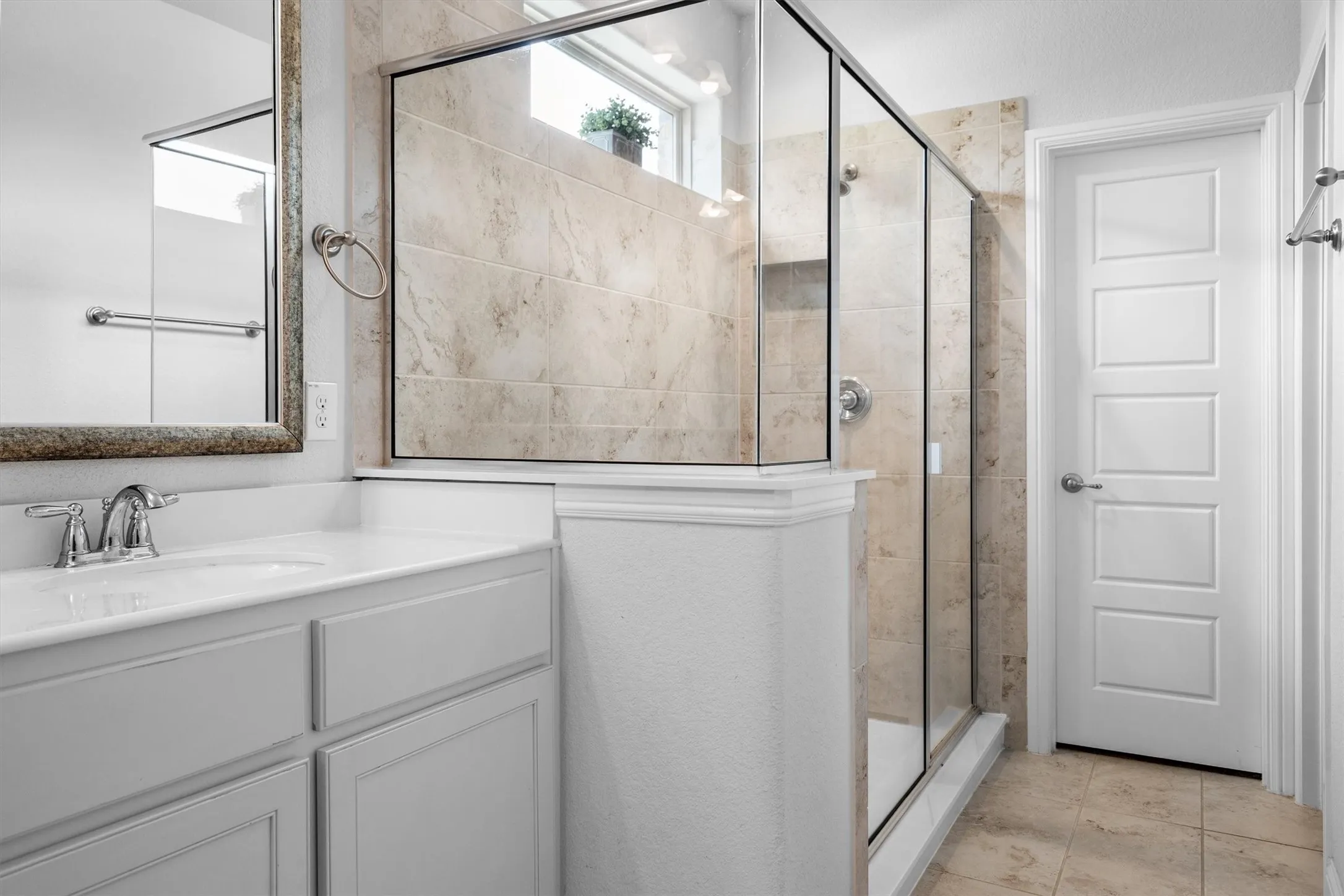 Single Family Residence For Rent in Denton County , 840 Parkside Drive, Argyle, Texas 76226, 4 Bedroom, 4 Bathroom, 2 Garage spaces, 2,686 Sqft, built in 2018, mls#21406727, Real Estate Agent in Argyle, Homes For Rent in Denton county, Homes For Rent in Argyle, Realtor in Argyle Texas, Real Estate Brokerage Independent Realty Texas, Luminita Cordes Realtor