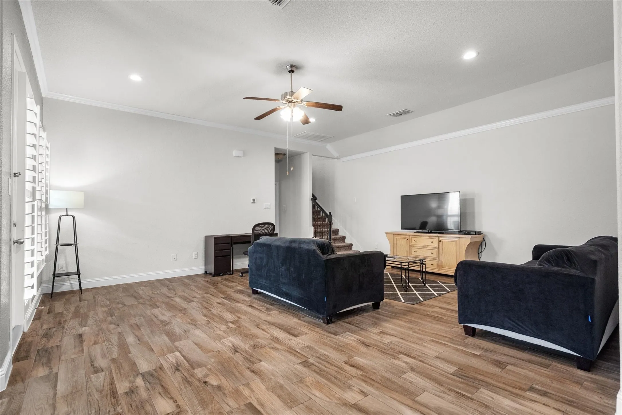 Single Family Residence For Rent in Denton County , 840 Parkside Drive, Argyle, Texas 76226, 4 Bedroom, 4 Bathroom, 2 Garage spaces, 2,686 Sqft, built in 2018, mls#21406727, Real Estate Agent in Argyle, Homes For Rent in Denton county, Homes For Rent in Argyle, Realtor in Argyle Texas, Real Estate Brokerage Independent Realty Texas, Luminita Cordes Realtor