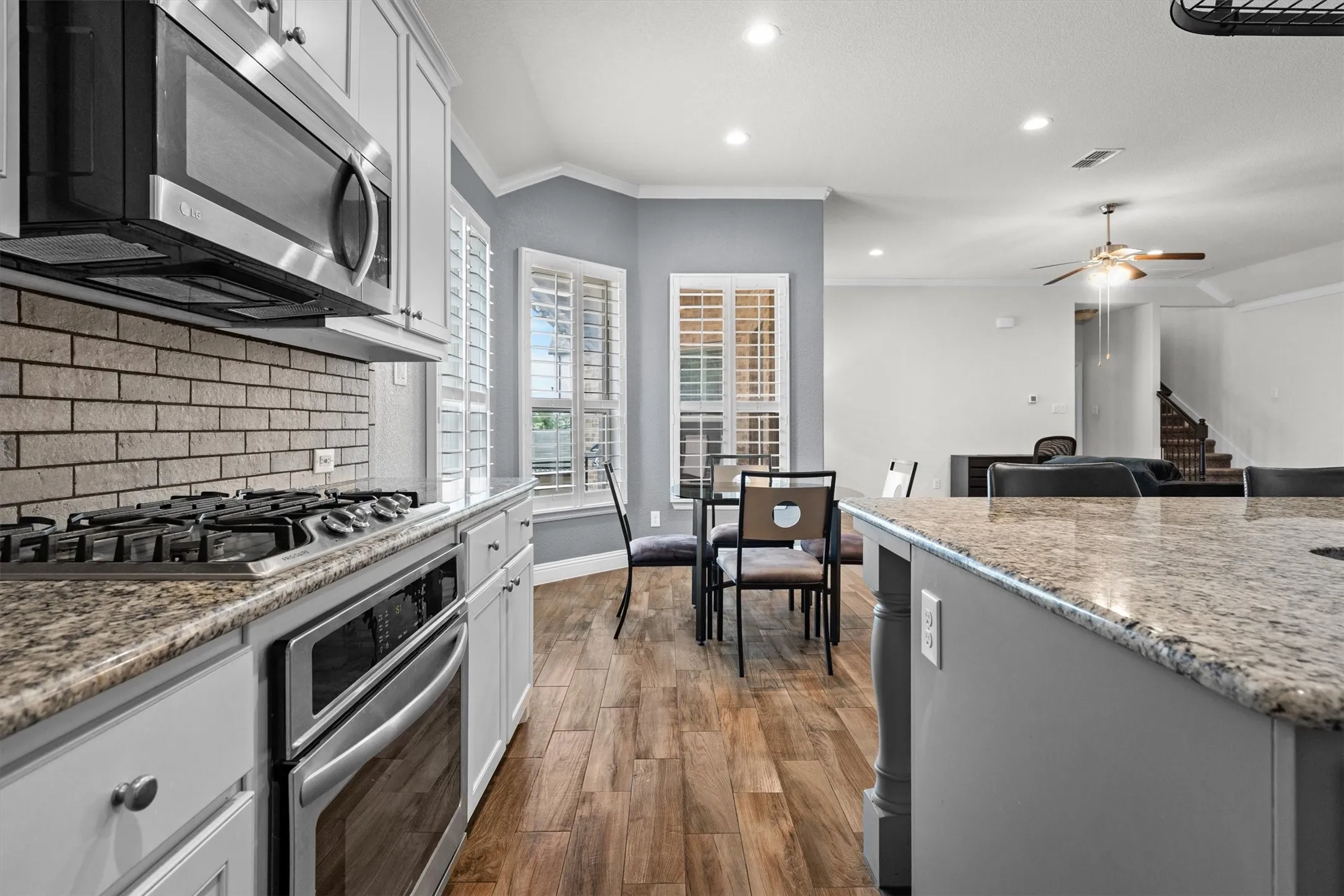 Single Family Residence For Rent in Denton County , 840 Parkside Drive, Argyle, Texas 76226, 4 Bedroom, 4 Bathroom, 2 Garage spaces, 2,686 Sqft, built in 2018, mls#21406727, Real Estate Agent in Argyle, Homes For Rent in Denton county, Homes For Rent in Argyle, Realtor in Argyle Texas, Real Estate Brokerage Independent Realty Texas, Luminita Cordes Realtor