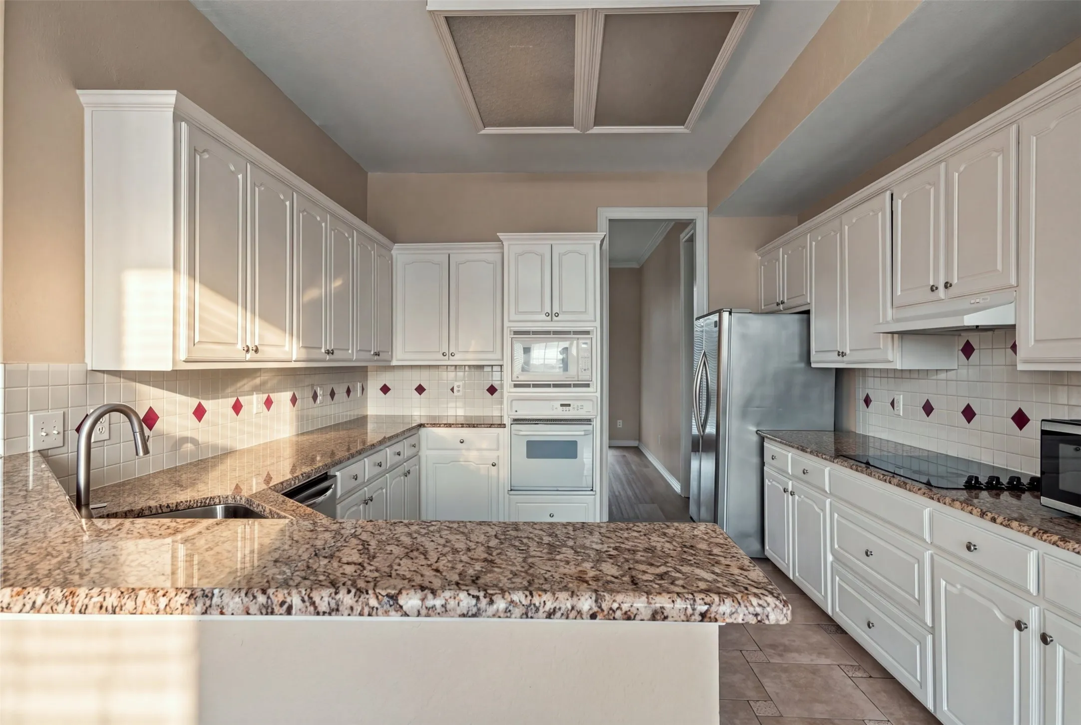 Single Family Residence For Rent in Collin County , 2105 Glendale Drive, Plano, Texas 75023, 5 Bedroom, 3 Bathroom, 2 Garage spaces, 2,942 Sqft, built in 1997, mls#21409467, Real Estate Agent in Plano, Homes For Rent in Collin county, Homes For Rent in Plano, Realtor in Plano Texas, Real Estate Brokerage Independent Realty Texas, Luminita Cordes Realtor