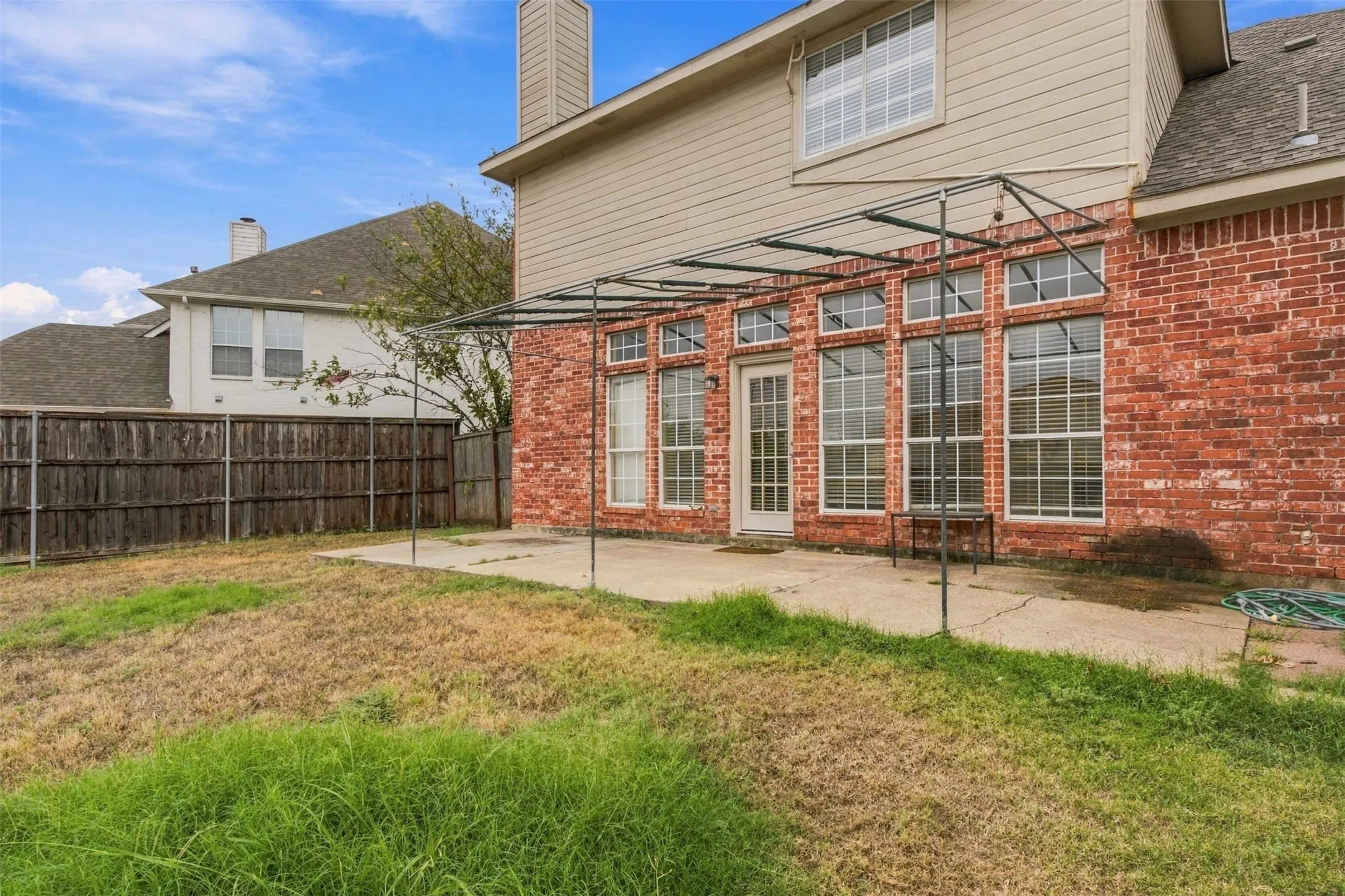 Single Family Residence For Rent in Collin County , 2105 Glendale Drive, Plano, Texas 75023, 5 Bedroom, 3 Bathroom, 2 Garage spaces, 2,942 Sqft, built in 1997, mls#21409467, Real Estate Agent in Plano, Homes For Rent in Collin county, Homes For Rent in Plano, Realtor in Plano Texas, Real Estate Brokerage Independent Realty Texas, Luminita Cordes Realtor