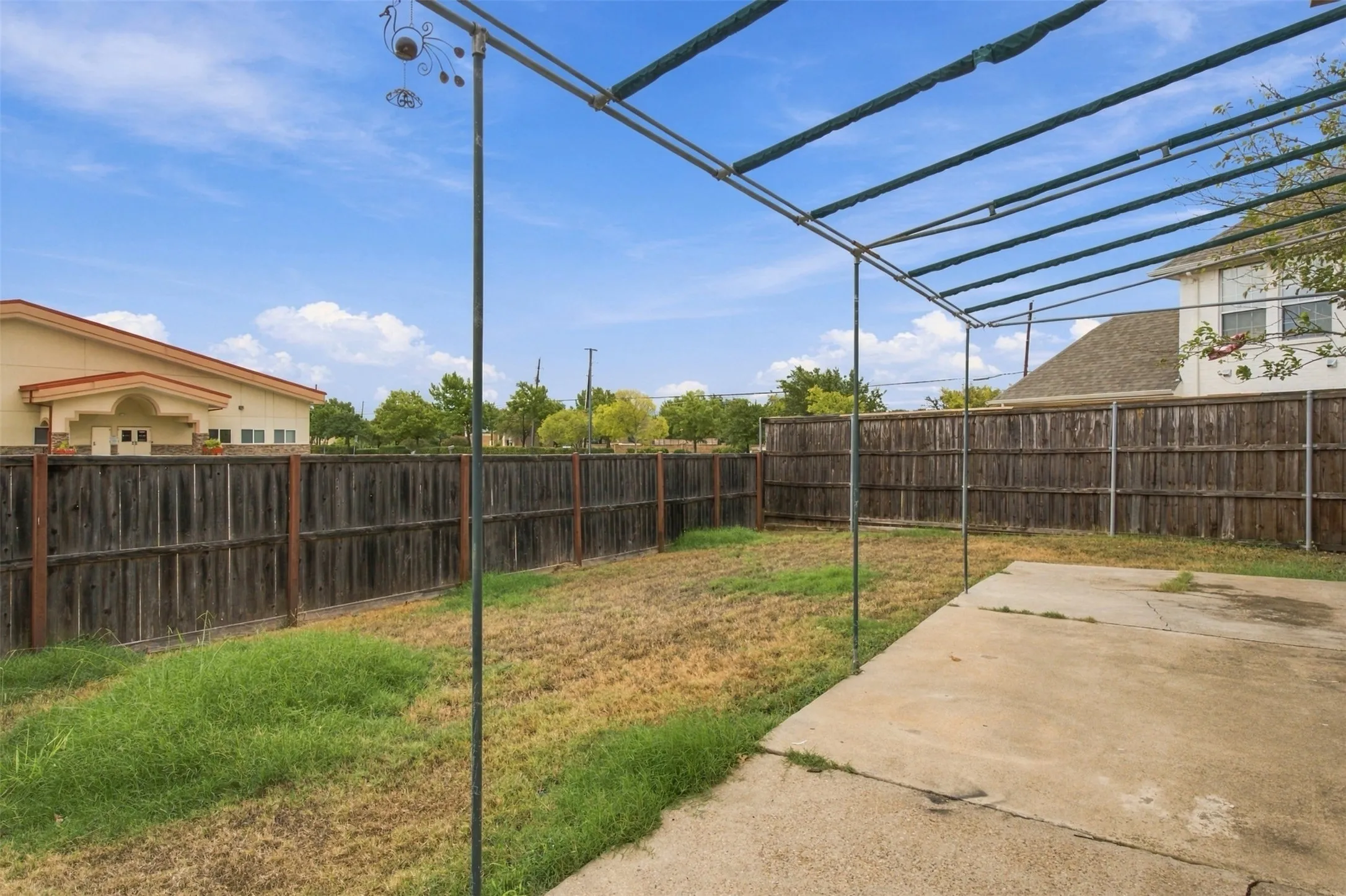 Single Family Residence For Rent in Collin County , 2105 Glendale Drive, Plano, Texas 75023, 5 Bedroom, 3 Bathroom, 2 Garage spaces, 2,942 Sqft, built in 1997, mls#21409467, Real Estate Agent in Plano, Homes For Rent in Collin county, Homes For Rent in Plano, Realtor in Plano Texas, Real Estate Brokerage Independent Realty Texas, Luminita Cordes Realtor