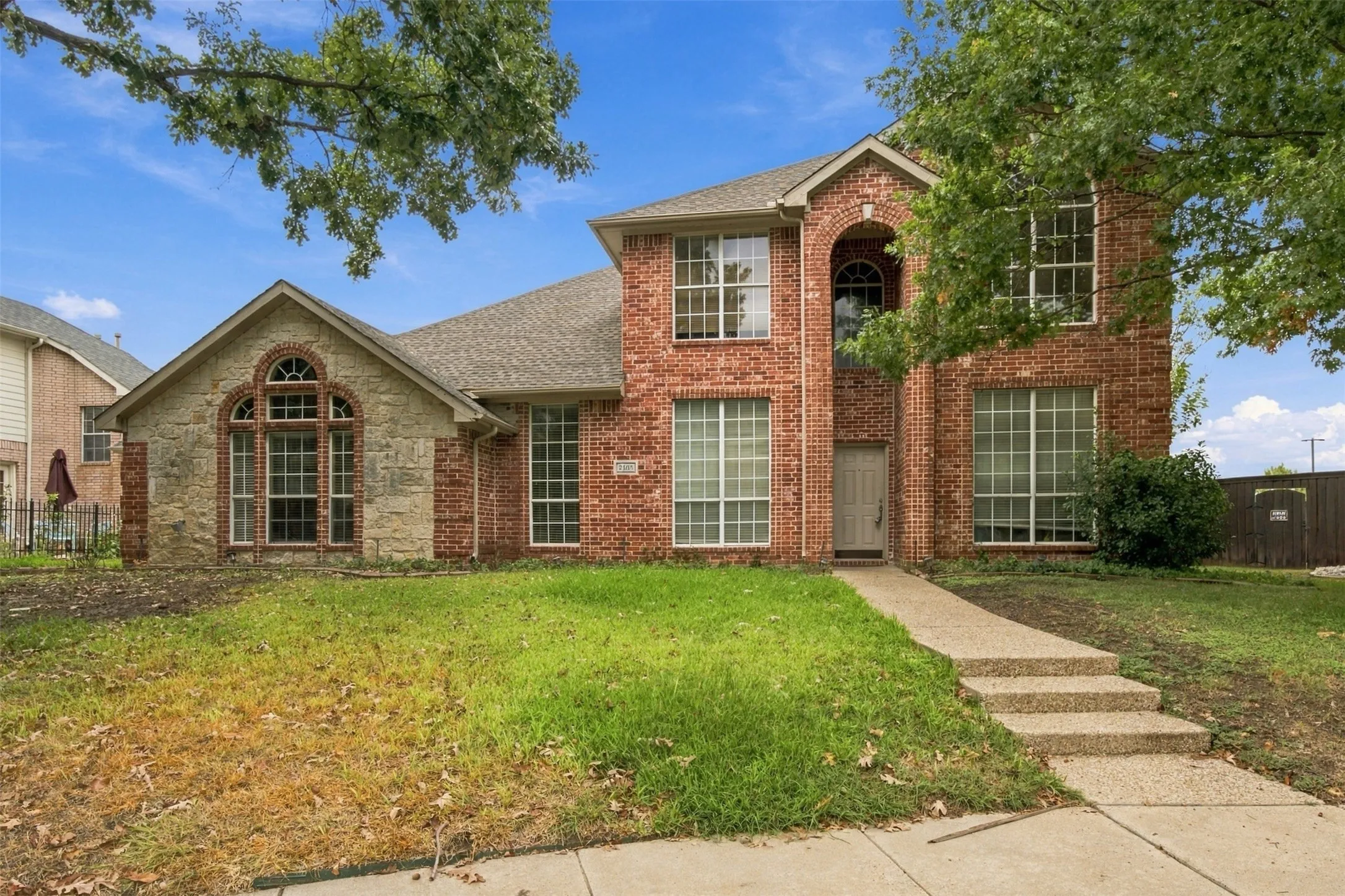 Single Family Residence For Rent