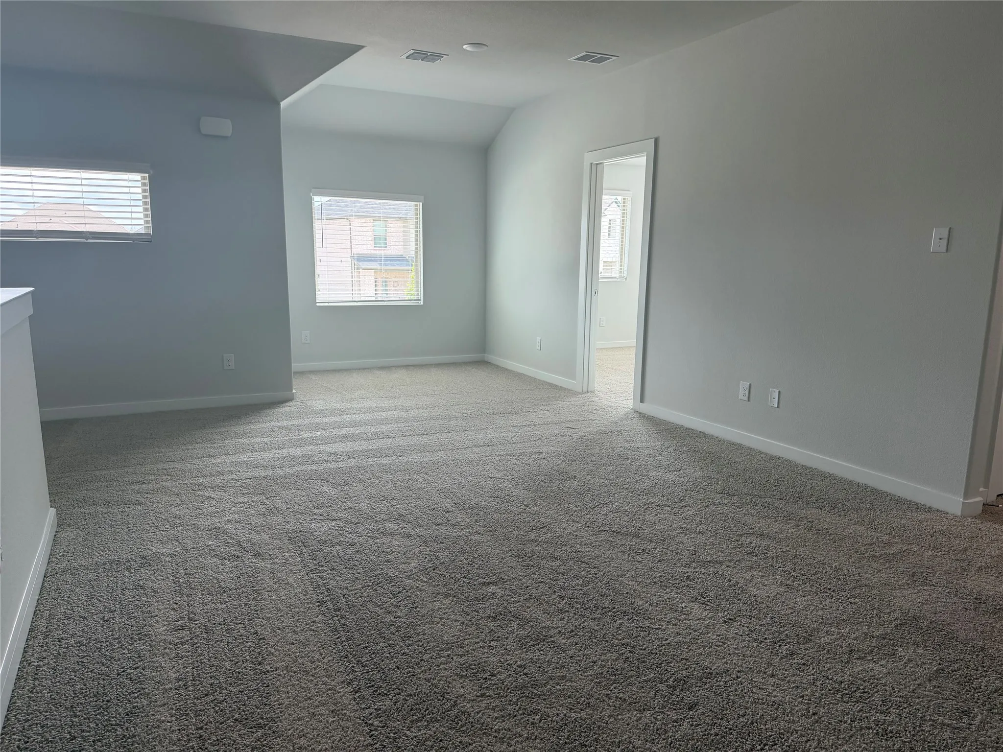 Single Family Residence For Rent in Collin County , 716 Knox River Drive, Princeton, Texas 75071, 4 Bedroom, 3 Bathroom, 2 Garage spaces, 2,752 Sqft, built in 2026, mls#21409223, Real Estate Agent in Princeton, Homes For Rent in Collin county, Homes For Rent in Princeton, Realtor in Princeton Texas, Real Estate Brokerage Independent Realty Texas, Luminita Cordes Realtor