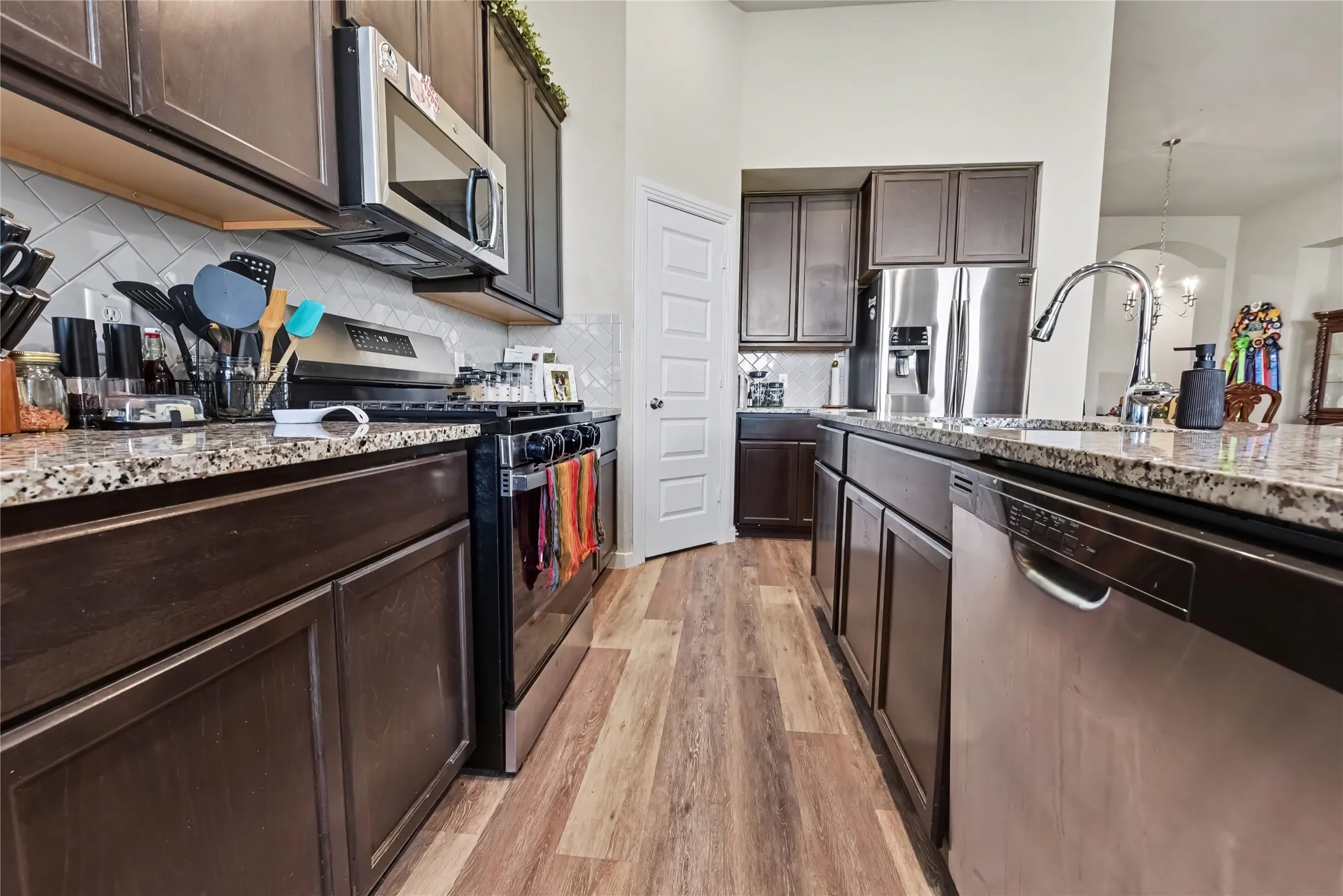 Single Family Residence For Sale in Kaufman County , 1548 Seminole Drive, Forney, Texas 75126, 4 Bedroom, 3 Bathroom, 2 Garage spaces, 2,339 Sqft, built in 2018, mls#21409472, Real Estate Agent in Forney, Homes For Sale in Kaufman county, Homes For Sale in Forney, Realtor in Forney Texas, Real Estate Brokerage Independent Realty Texas, Luminita Cordes Realtor