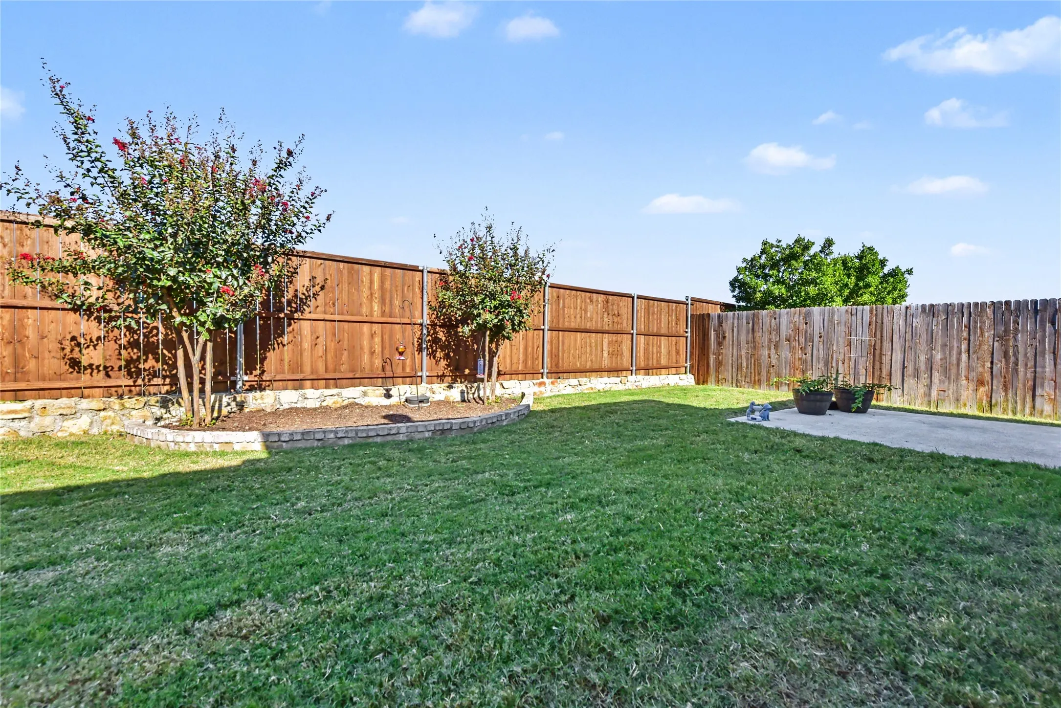 Single Family Residence For Sale in Kaufman County , 1548 Seminole Drive, Forney, Texas 75126, 4 Bedroom, 3 Bathroom, 2 Garage spaces, 2,339 Sqft, built in 2018, mls#21409472, Real Estate Agent in Forney, Homes For Sale in Kaufman county, Homes For Sale in Forney, Realtor in Forney Texas, Real Estate Brokerage Independent Realty Texas, Luminita Cordes Realtor