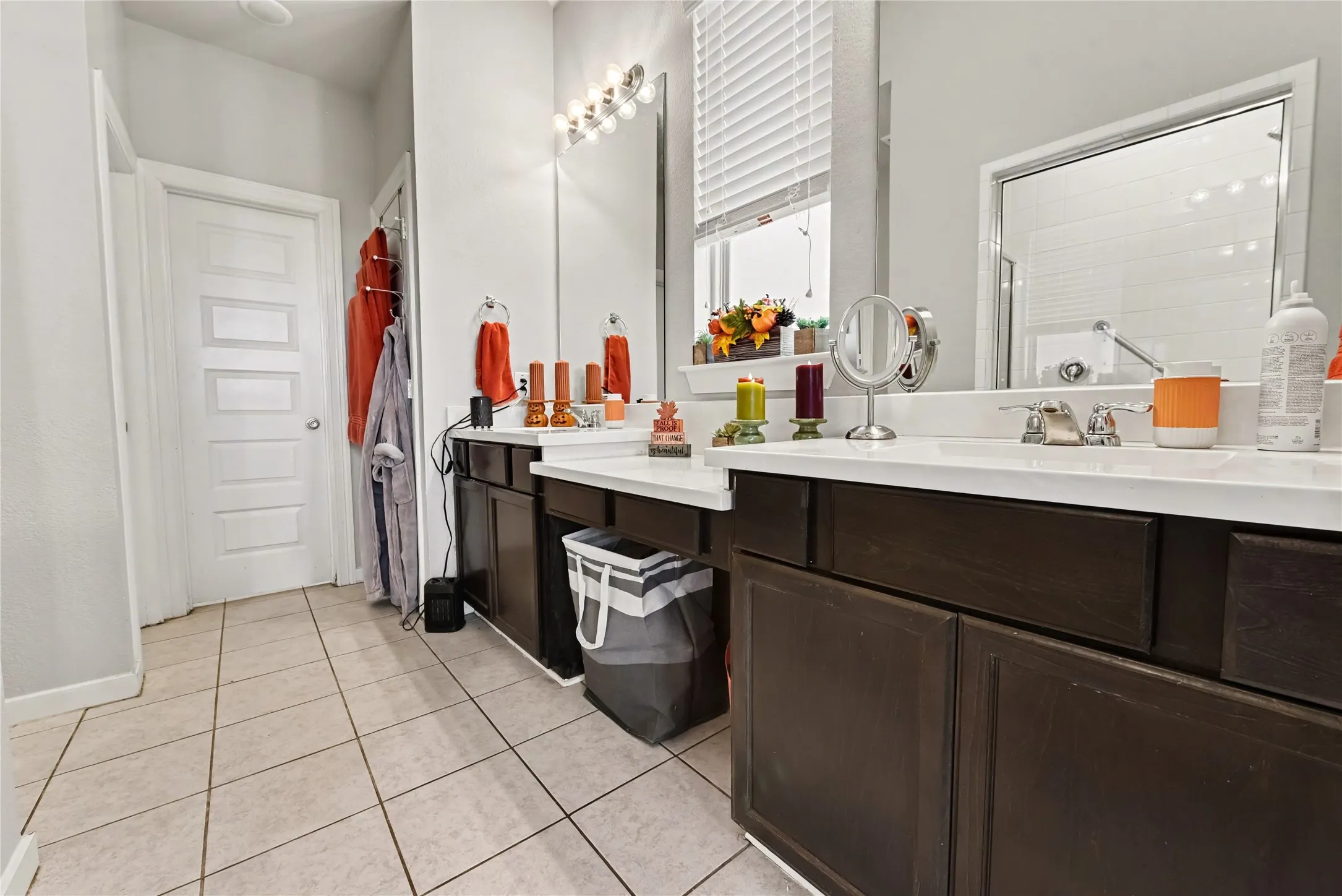 Single Family Residence For Sale in Kaufman County , 1548 Seminole Drive, Forney, Texas 75126, 4 Bedroom, 3 Bathroom, 2 Garage spaces, 2,339 Sqft, built in 2018, mls#21409472, Real Estate Agent in Forney, Homes For Sale in Kaufman county, Homes For Sale in Forney, Realtor in Forney Texas, Real Estate Brokerage Independent Realty Texas, Luminita Cordes Realtor