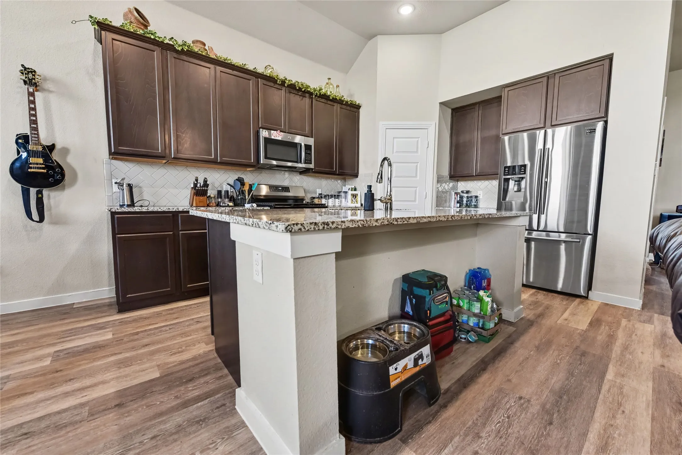 Single Family Residence For Sale in Kaufman County , 1548 Seminole Drive, Forney, Texas 75126, 4 Bedroom, 3 Bathroom, 2 Garage spaces, 2,339 Sqft, built in 2018, mls#21409472, Real Estate Agent in Forney, Homes For Sale in Kaufman county, Homes For Sale in Forney, Realtor in Forney Texas, Real Estate Brokerage Independent Realty Texas, Luminita Cordes Realtor