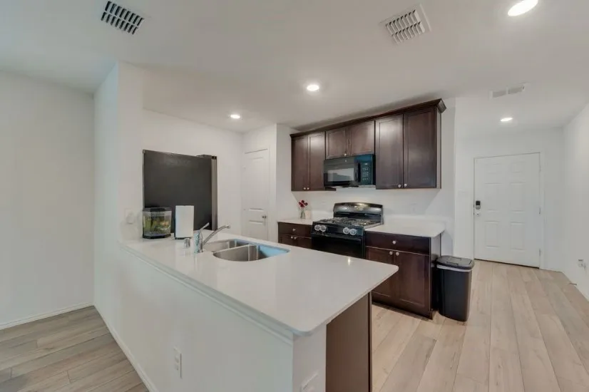 Single Family Residence For Sale in Denton County , 424 Frio Pass Trl, Haslet, Texas 76052, 4 Bedroom, 3 Bathroom, 2 Garage spaces, 1,991 Sqft, built in 2022, mls#21409497, Real Estate Agent in Haslet, Homes For Sale in Denton county, Homes For Sale in Haslet, Realtor in Haslet Texas, Real Estate Brokerage Independent Realty Texas, Luminita Cordes Realtor