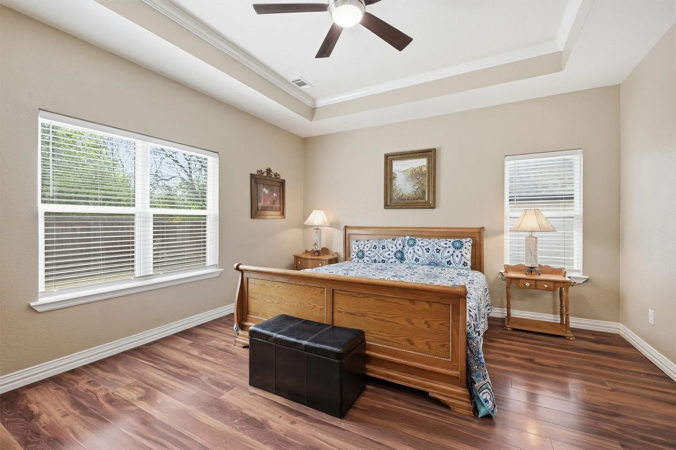 Single Family Residence For Rent in Grayson County , 230 Bent Oak Drive, Pottsboro, Texas 75076, 3 Bedroom, 2 Bathroom, 2 Garage spaces, 2,134 Sqft, built in 2018, mls#21409389, Real Estate Agent in Pottsboro, Homes For Rent in Grayson county, Homes For Rent in Pottsboro, Realtor in Pottsboro Texas, Real Estate Brokerage Independent Realty Texas, Luminita Cordes Realtor