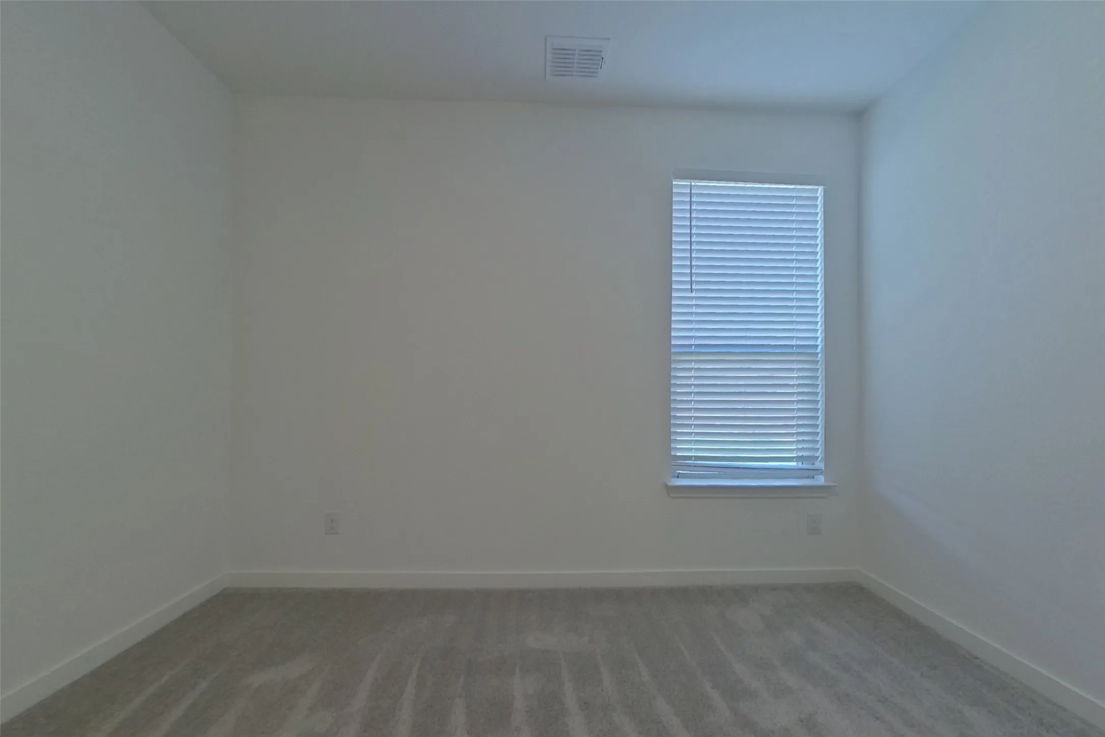 Single Family Residence For Rent in Denton County , 448 Lone Star Drive, Justin, Texas 76247, 4 Bedroom, 3 Bathroom, 2 Garage spaces, 2,371 Sqft, built in 2025, mls#21409530, Real Estate Agent in Justin, Homes For Rent in Denton county, Homes For Rent in Justin, Realtor in Justin Texas, Real Estate Brokerage Independent Realty Texas, Luminita Cordes Realtor
