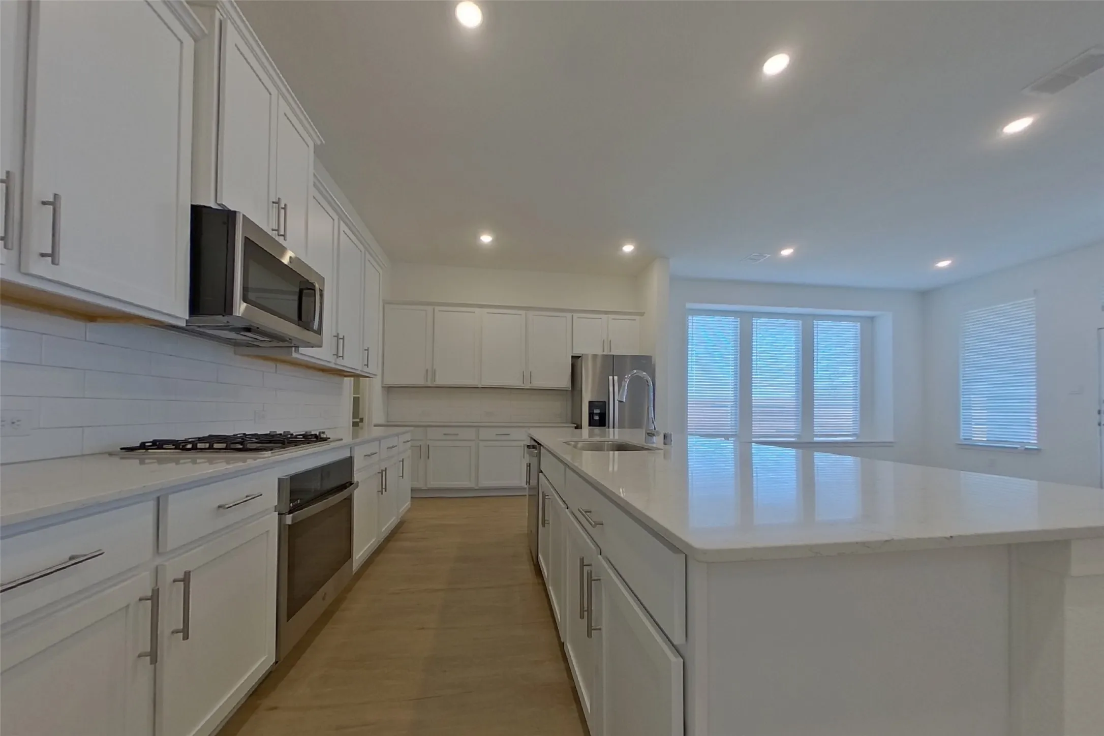 Single Family Residence For Rent in Denton County , 448 Lone Star Drive, Justin, Texas 76247, 4 Bedroom, 3 Bathroom, 2 Garage spaces, 2,371 Sqft, built in 2025, mls#21409530, Real Estate Agent in Justin, Homes For Rent in Denton county, Homes For Rent in Justin, Realtor in Justin Texas, Real Estate Brokerage Independent Realty Texas, Luminita Cordes Realtor