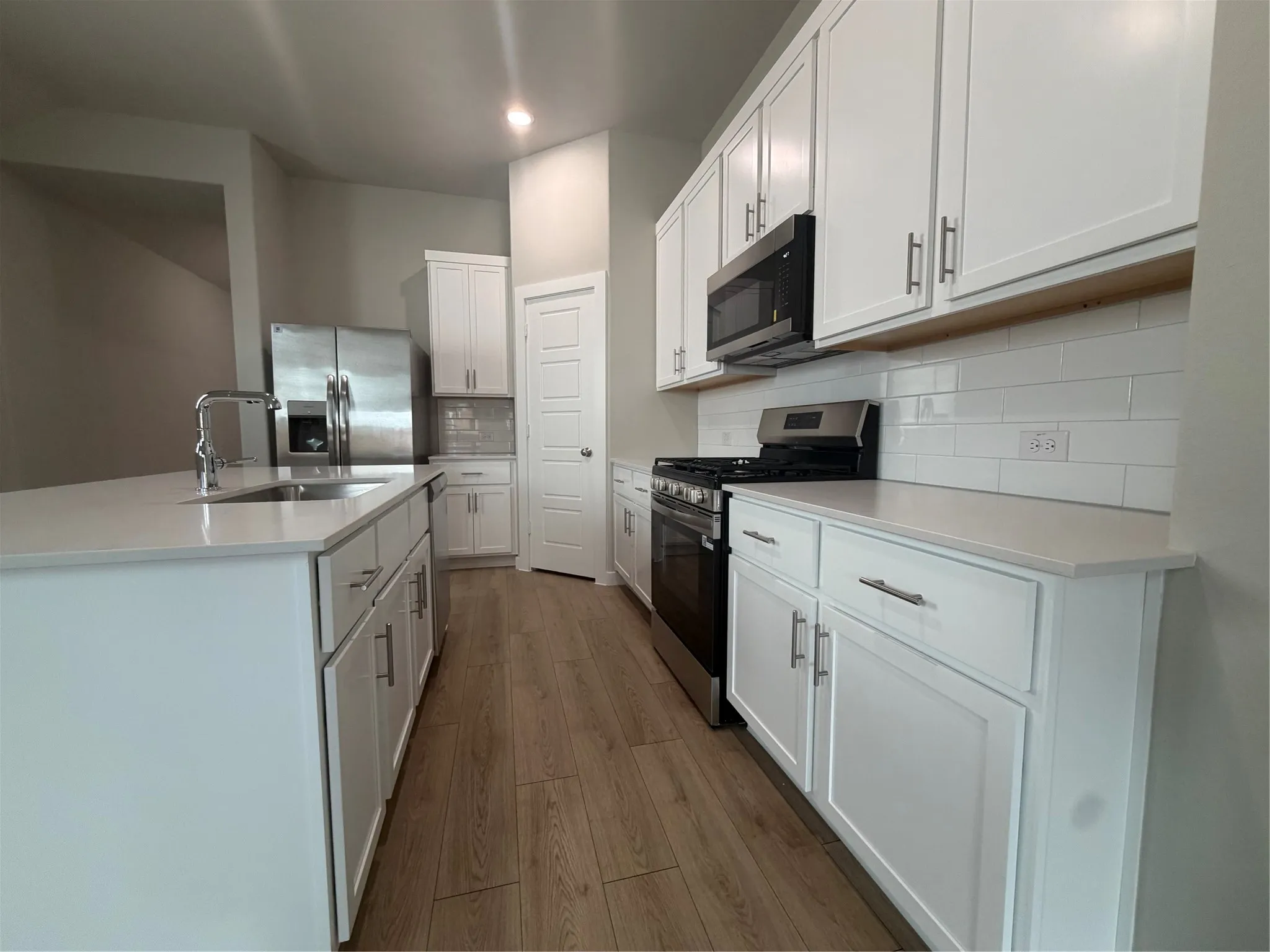 Single Family Residence For Rent in Collin County , 810 Knox River Drive, Princeton, Texas 75071, 3 Bedroom, 2 Bathroom, 2 Garage spaces, 1,961 Sqft, built in 2026, mls#21409229, Real Estate Agent in Princeton, Homes For Rent in Collin county, Homes For Rent in Princeton, Realtor in Princeton Texas, Real Estate Brokerage Independent Realty Texas, Luminita Cordes Realtor