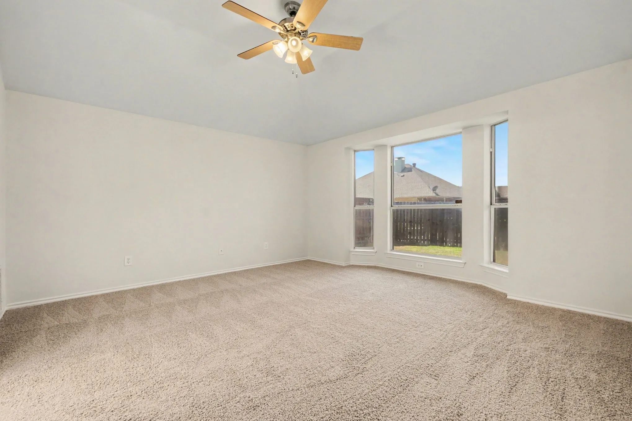 Single Family Residence For Sale in Collin County , 6505 Mission Ridge Road, Plano, Texas 75023, 4 Bedroom, 2 Bathroom, 2 Garage spaces, 2,010 Sqft, built in 1991, mls#21408438, Real Estate Agent in Plano, Homes For Sale in Collin county, Homes For Sale in Plano, Realtor in Plano Texas, Real Estate Brokerage Independent Realty Texas, Luminita Cordes Realtor