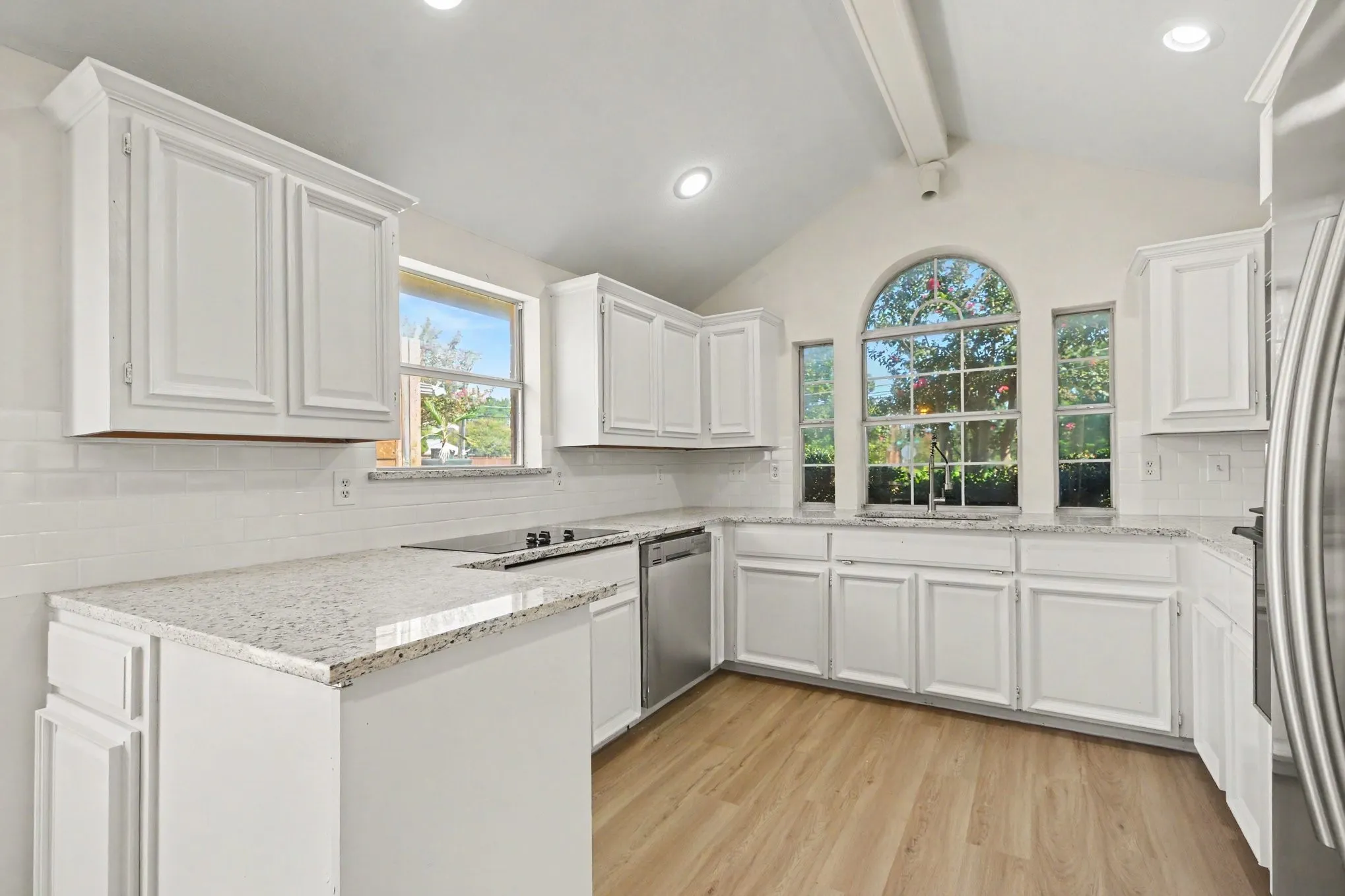 Single Family Residence For Sale in Collin County , 6505 Mission Ridge Road, Plano, Texas 75023, 4 Bedroom, 2 Bathroom, 2 Garage spaces, 2,010 Sqft, built in 1991, mls#21408438, Real Estate Agent in Plano, Homes For Sale in Collin county, Homes For Sale in Plano, Realtor in Plano Texas, Real Estate Brokerage Independent Realty Texas, Luminita Cordes Realtor