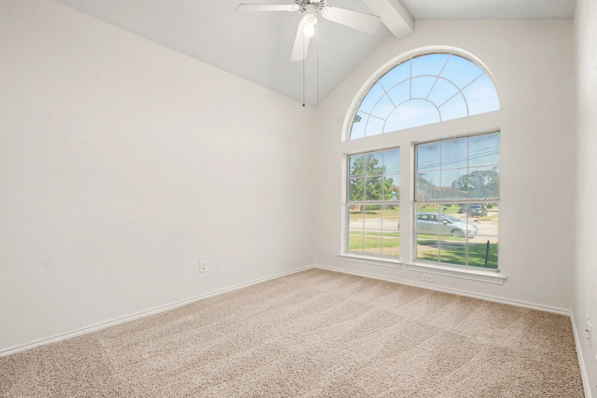 Single Family Residence For Sale in Collin County , 6505 Mission Ridge Road, Plano, Texas 75023, 4 Bedroom, 2 Bathroom, 2 Garage spaces, 2,010 Sqft, built in 1991, mls#21408438, Real Estate Agent in Plano, Homes For Sale in Collin county, Homes For Sale in Plano, Realtor in Plano Texas, Real Estate Brokerage Independent Realty Texas, Luminita Cordes Realtor