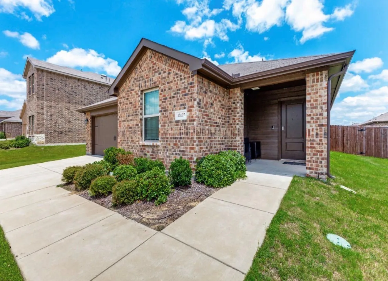 Single Family Residence For Rent