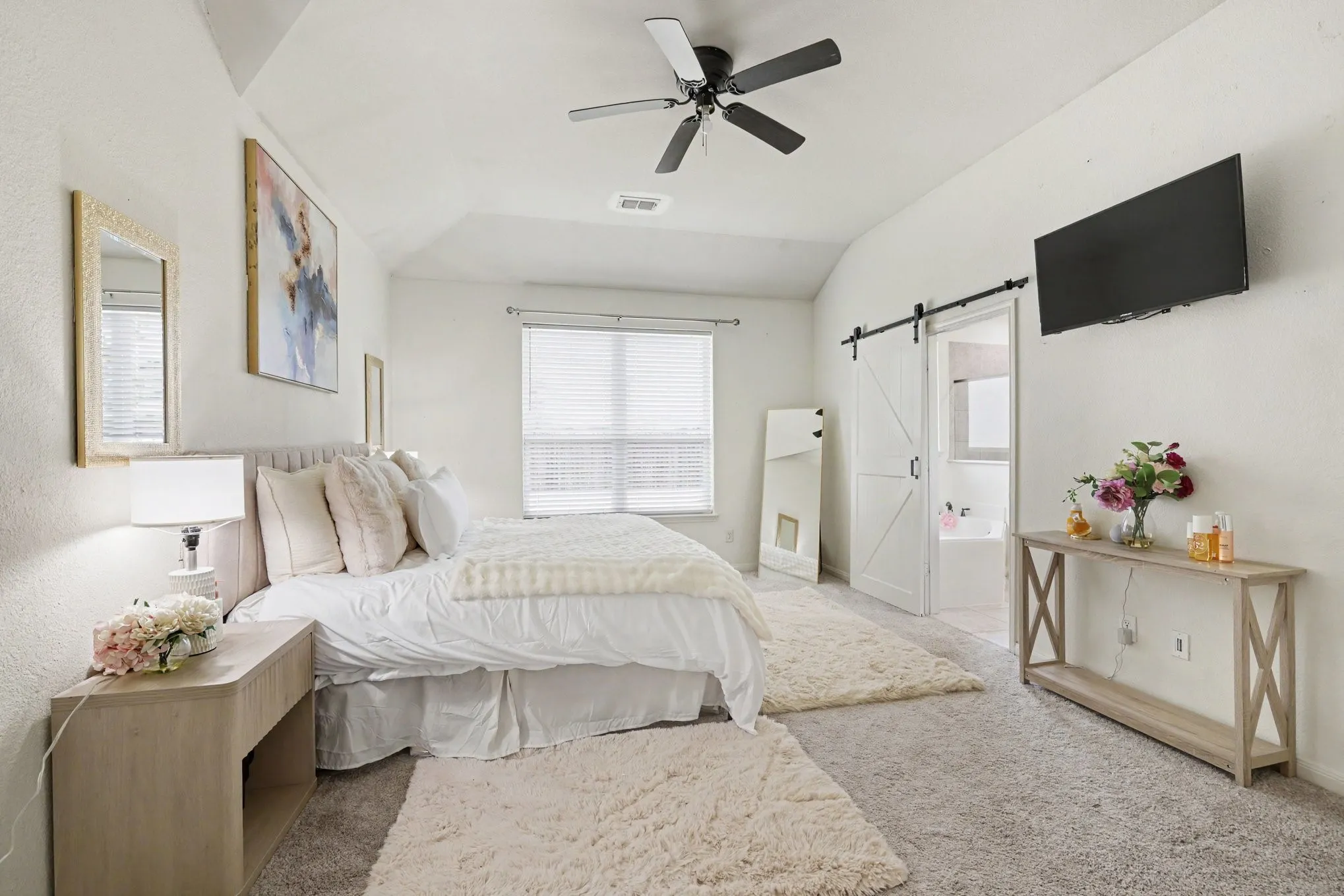 Single Family Residence For Sale in Collin County , 424 Winchester Drive, Celina, Texas 75009, 4 Bedroom, 3 Bathroom, 2 Garage spaces, 2,855 Sqft, built in 2015, mls#21408238, Real Estate Agent in Celina, Homes For Sale in Collin county, Homes For Sale in Celina, Realtor in Celina Texas, Real Estate Brokerage Independent Realty Texas, Luminita Cordes Realtor