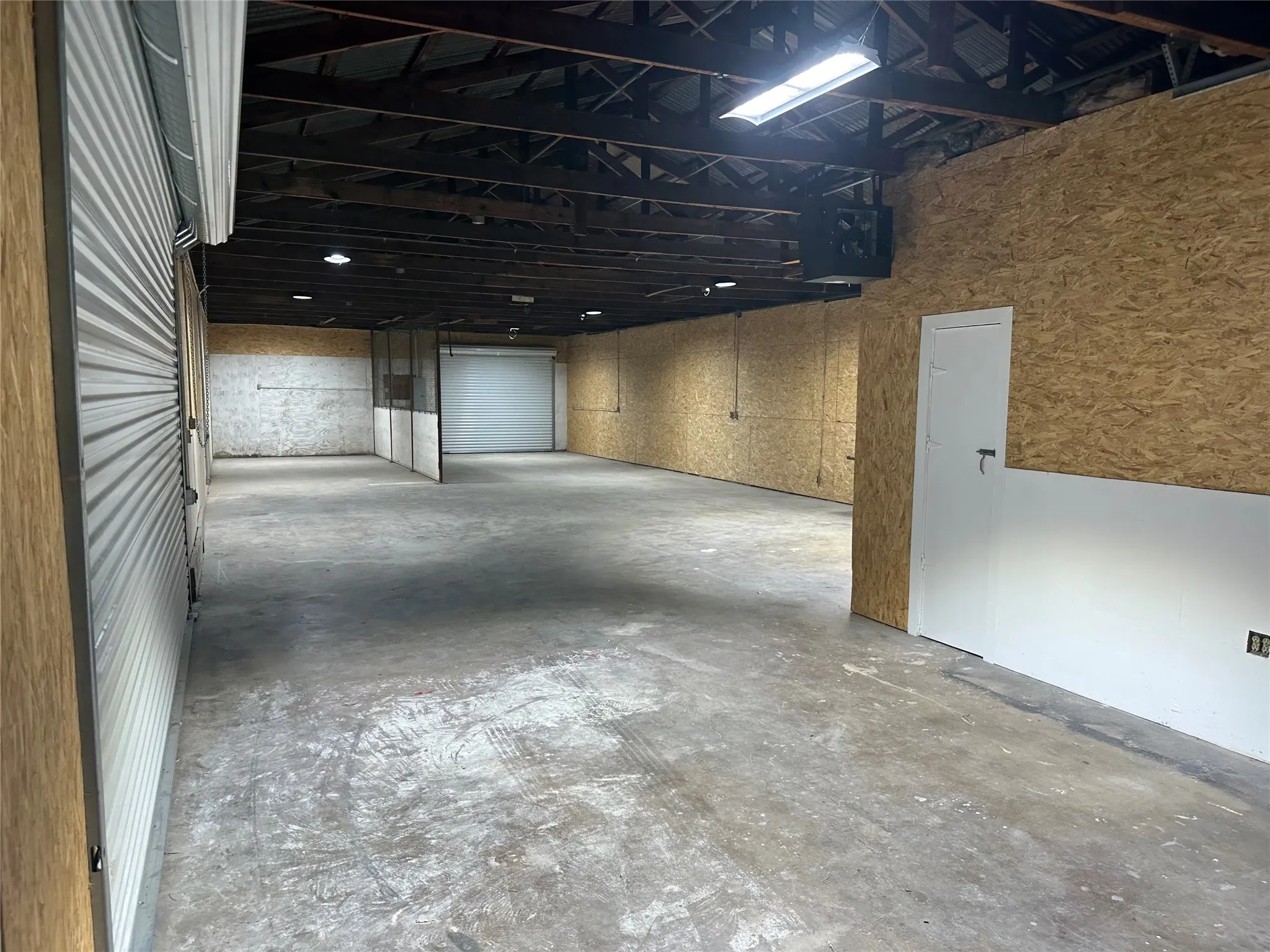 Warehouse For Rent in Tarrant County , 9508 Santa Paula Drive, Fort Worth, Texas 76116, 0, 0, Garage spaces, 0 Sqft, built in 1962, mls#21409448, Real Estate Agent in Fort Worth, Homes For Rent in Tarrant county, Homes For Rent in Fort Worth, Realtor in Fort Worth Texas, Real Estate Brokerage Independent Realty Texas, Luminita Cordes Realtor