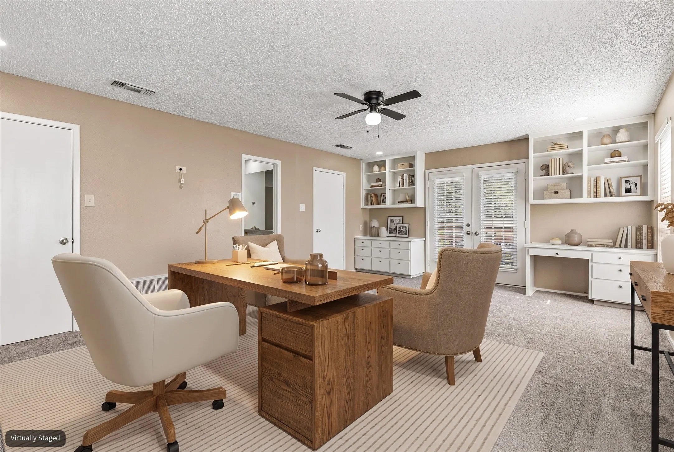 Single Family Residence For Sale in Tarrant County , 615 Country Green Lane, Arlington, Texas 76011, 4 Bedroom, 3 Bathroom, 2 Garage spaces, 2,596 Sqft, built in 1977, mls#21409392, Real Estate Agent in Arlington, Homes For Sale in Tarrant county, Homes For Sale in Arlington, Realtor in Arlington Texas, Real Estate Brokerage Independent Realty Texas, Luminita Cordes Realtor