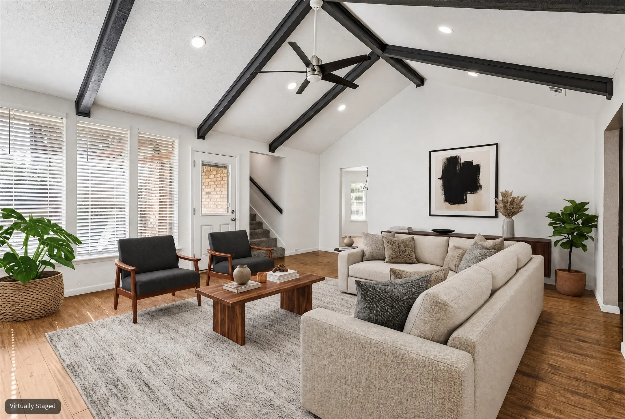 Single Family Residence For Sale in Tarrant County , 615 Country Green Lane, Arlington, Texas 76011, 4 Bedroom, 3 Bathroom, 2 Garage spaces, 2,596 Sqft, built in 1977, mls#21409392, Real Estate Agent in Arlington, Homes For Sale in Tarrant county, Homes For Sale in Arlington, Realtor in Arlington Texas, Real Estate Brokerage Independent Realty Texas, Luminita Cordes Realtor