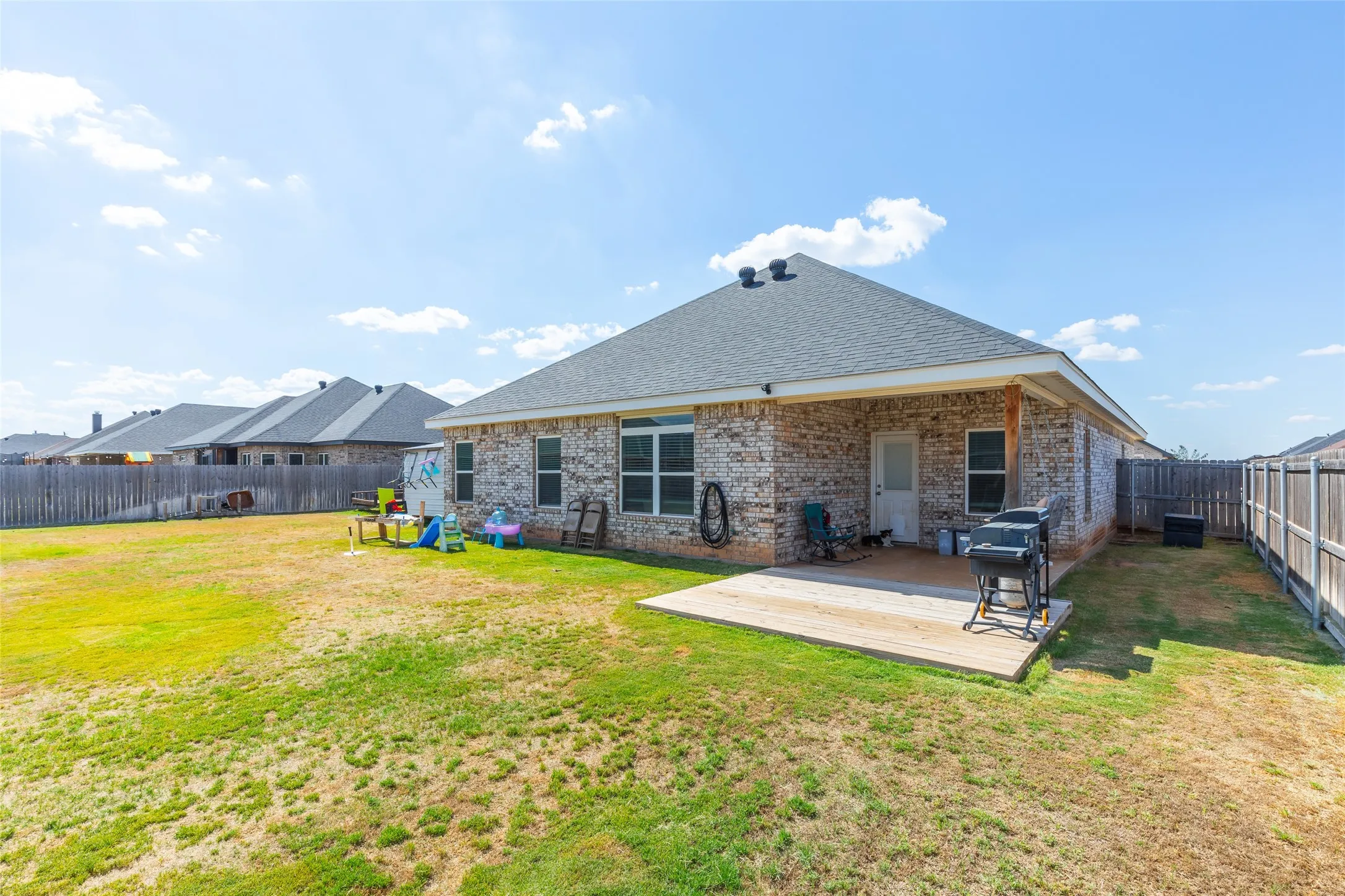 Single Family Residence For Rent in Taylor County , 6717 Red Yucca Road, Abilene, Texas 79606, 4 Bedroom, 2 Bathroom, 2 Garage spaces, 1,800 Sqft, built in 2021, mls#21409429, Real Estate Agent in Abilene, Homes For Rent in Taylor county, Homes For Rent in Abilene, Realtor in Abilene Texas, Real Estate Brokerage Independent Realty Texas, Luminita Cordes Realtor